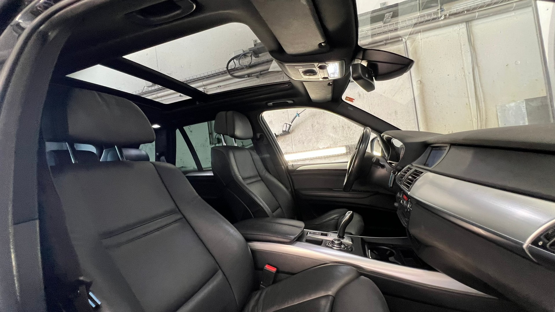 BMW X5 xDRIVE 40d STEPTRONIC M SPORT l 306 PS-image-25