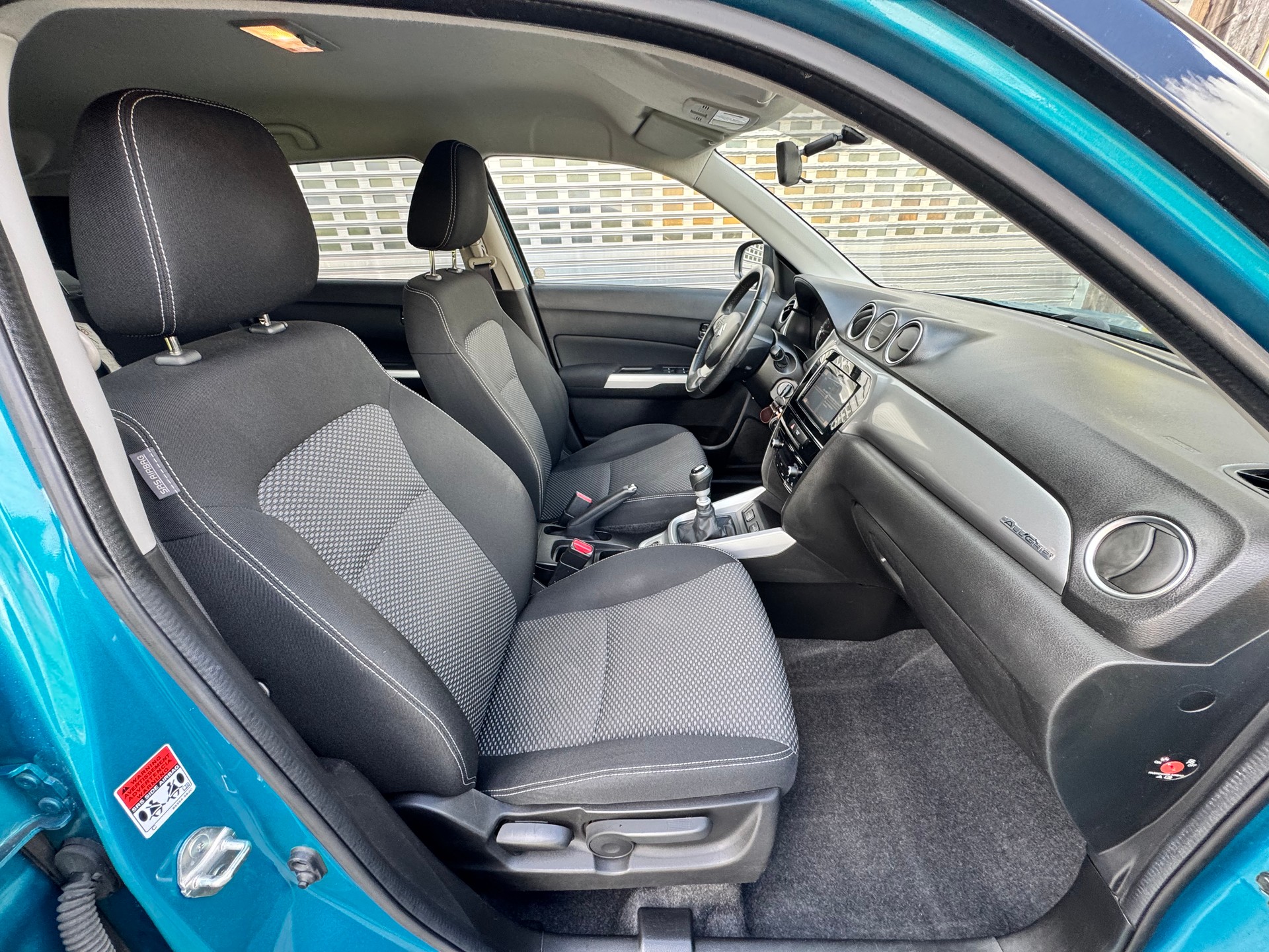 SUZUKI Vitara 1.6 TD Compact Top-image-9