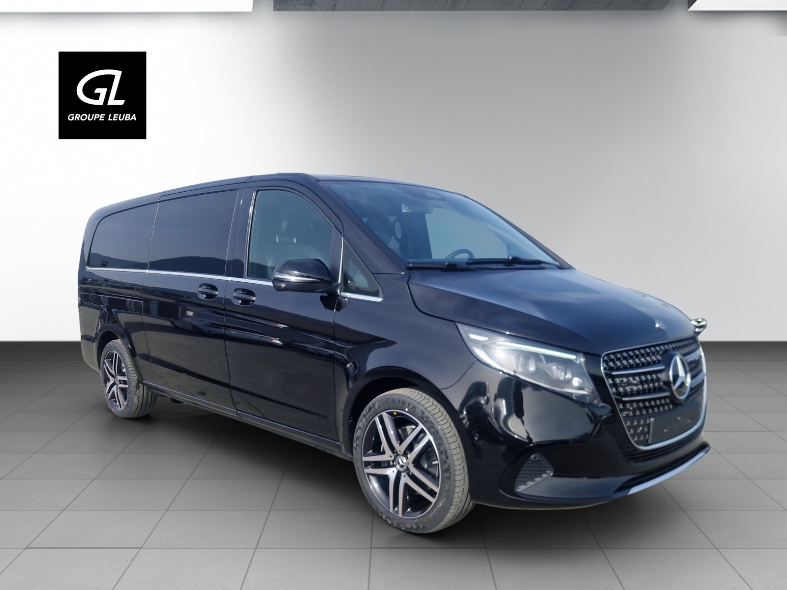 MERCEDES-BENZ V 250 d AVANTGARDE 3430mm E-image-0