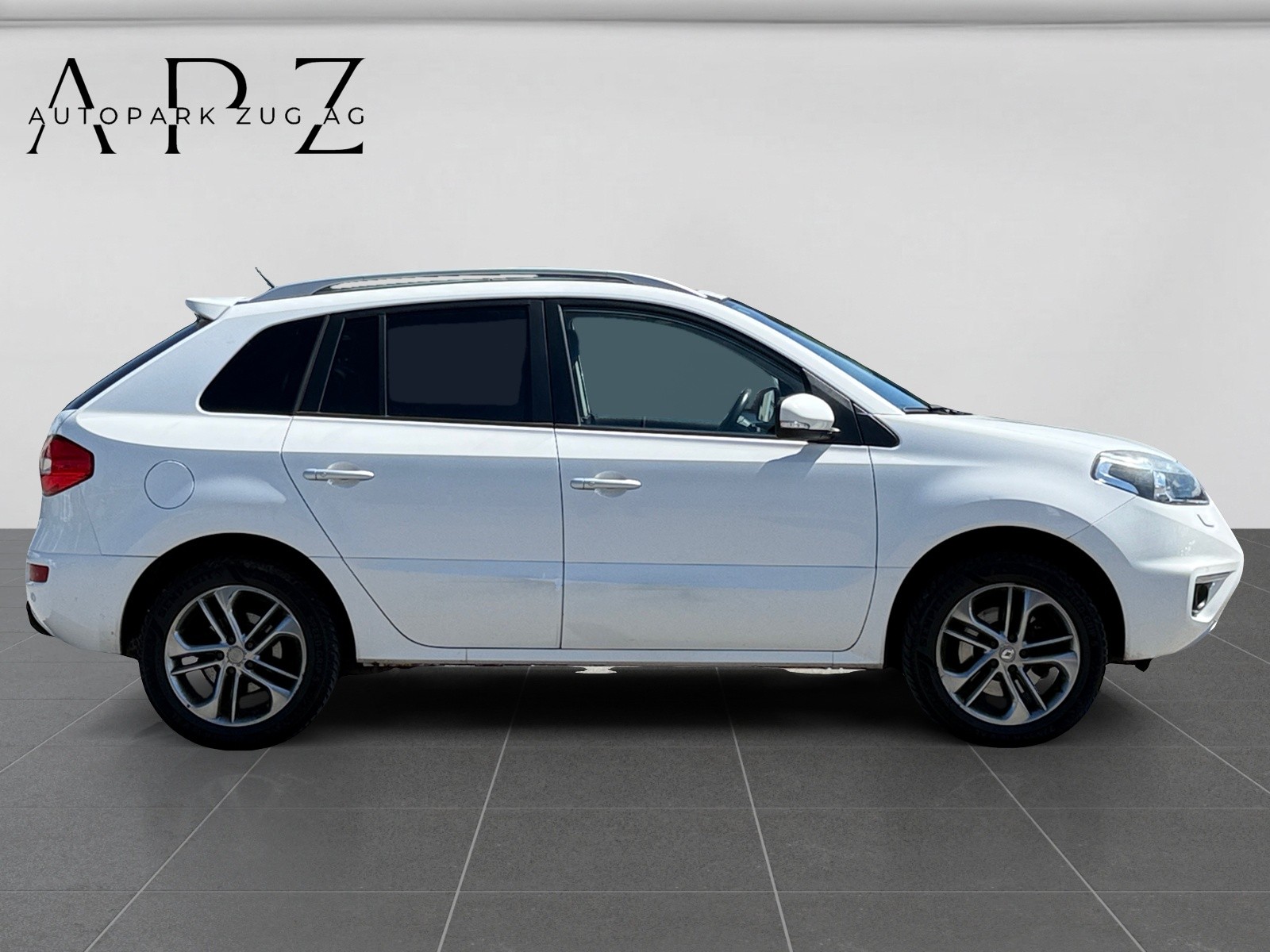 RENAULT Koleos 2.5 Expression 4x4-image-3