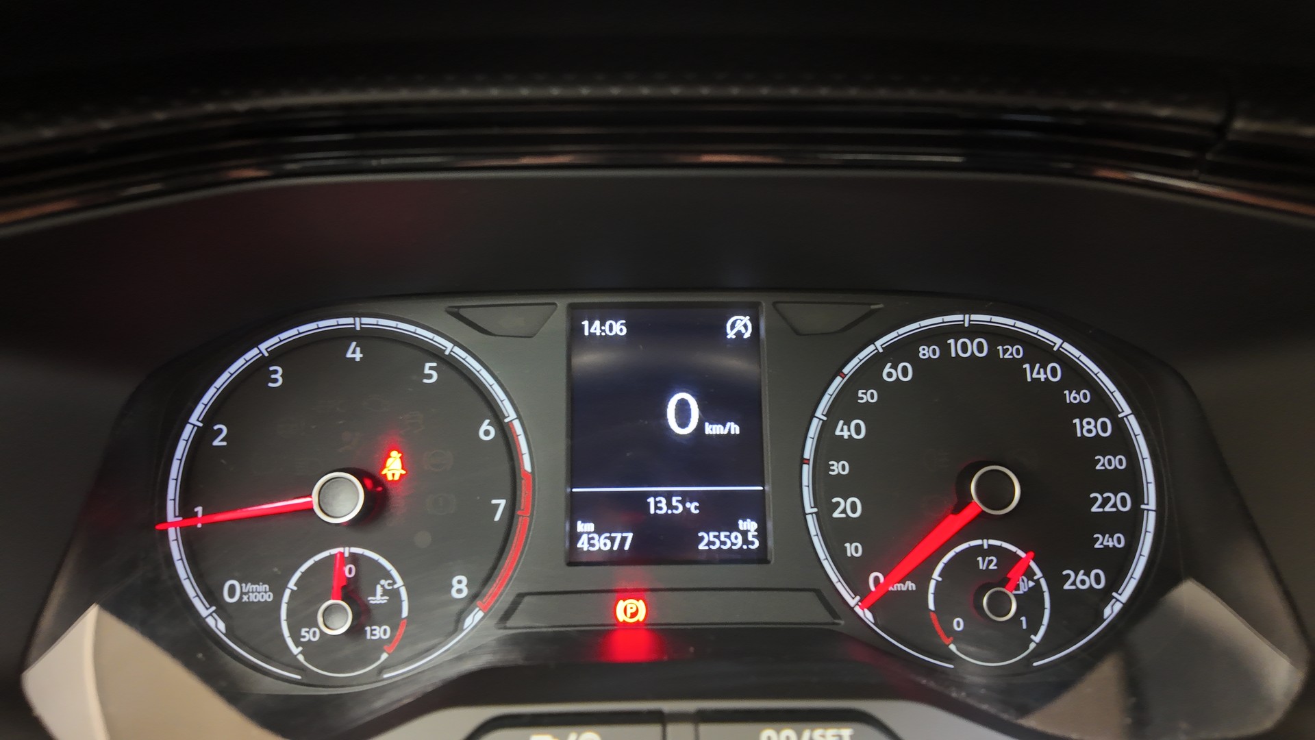 VW T-Cross 1.0 TSI Life-image-24