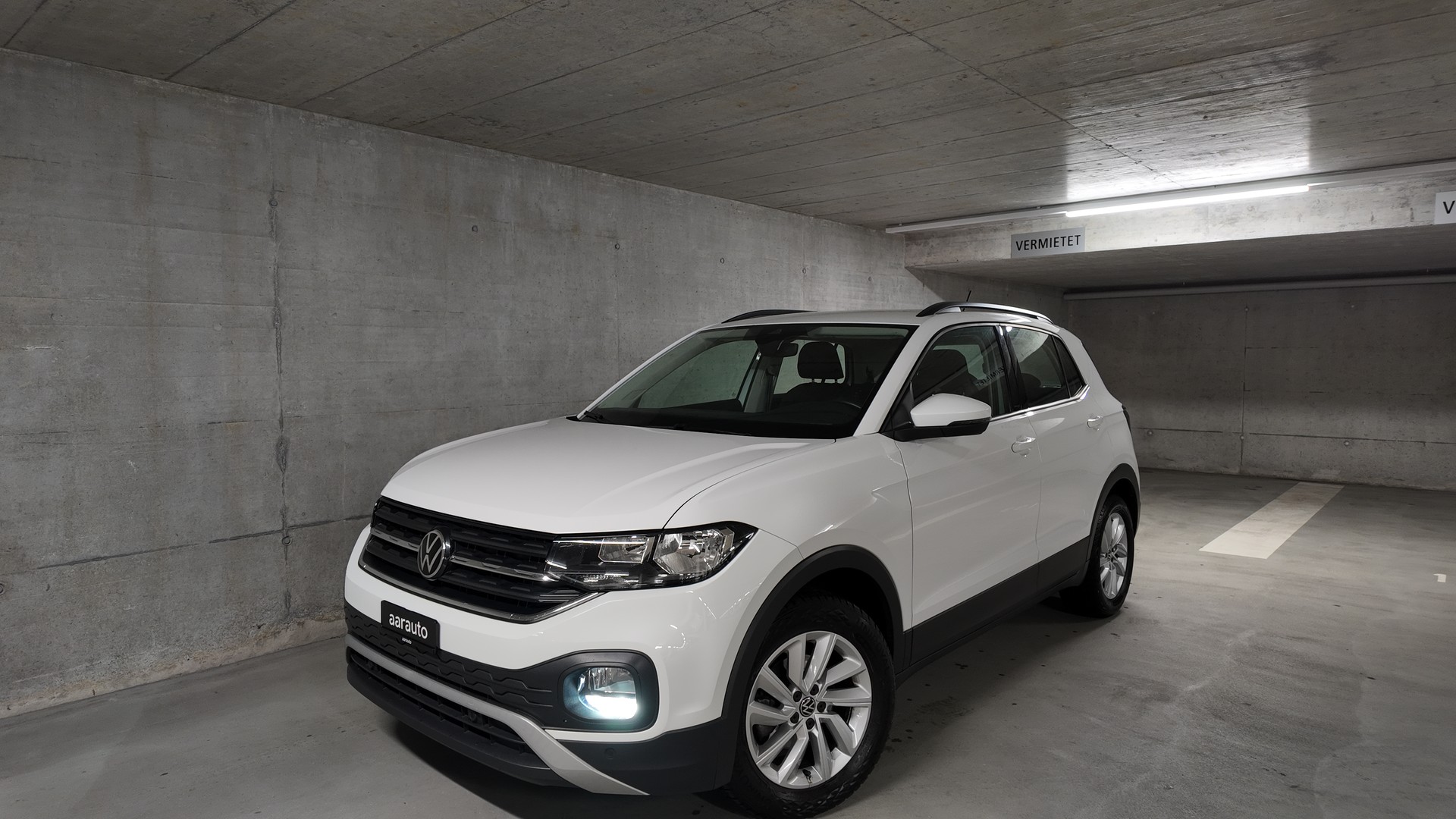 VW T-Cross 1.0 TSI Life-image-0