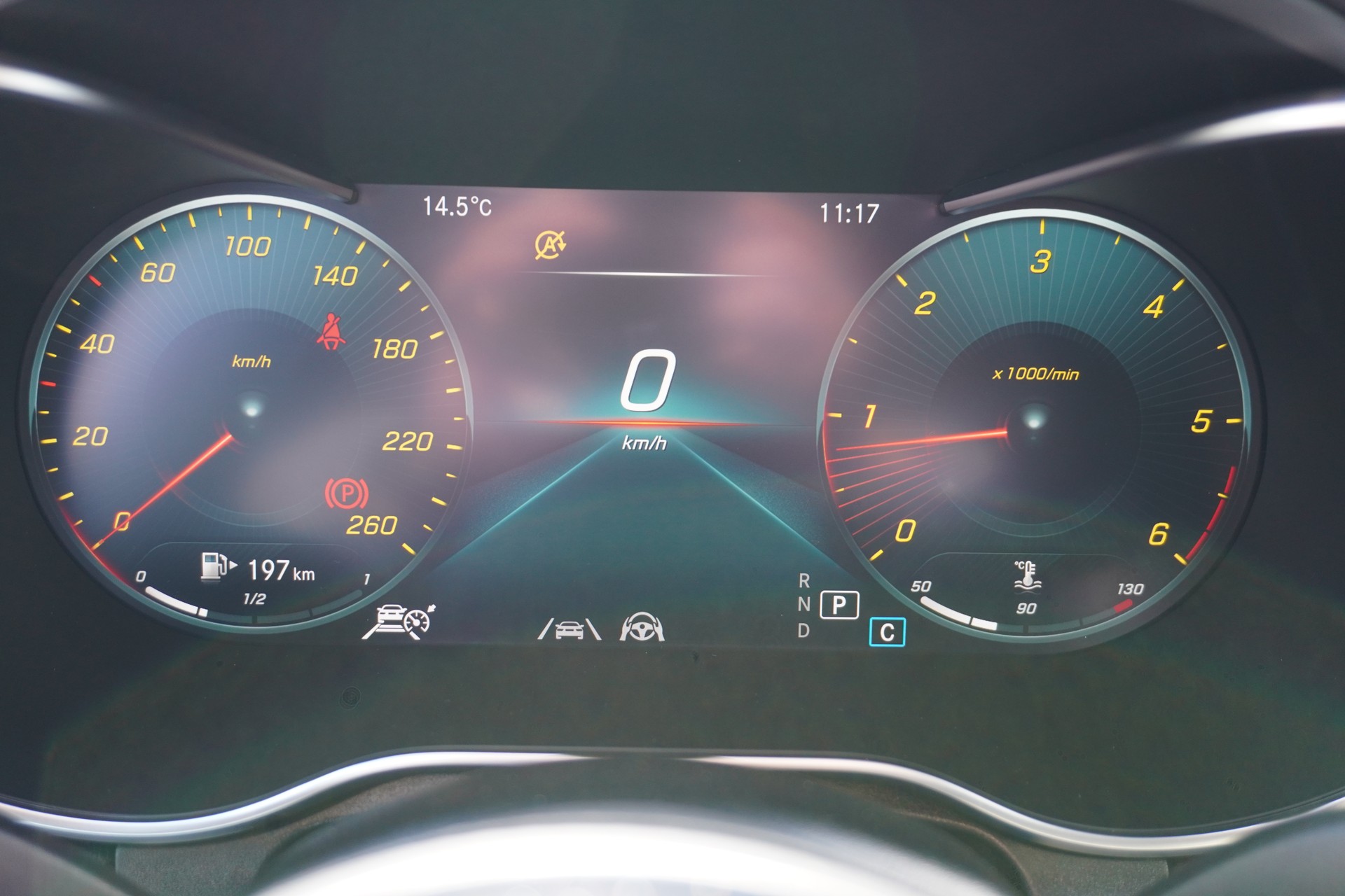 MERCEDES-BENZ GLC 200 d AMG Line 4Matic 9G-Tronic-image-20