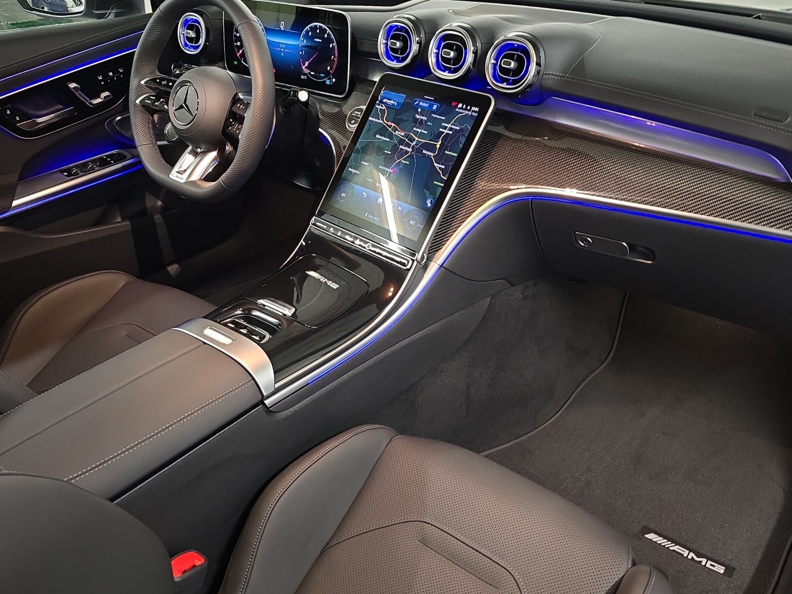 MERCEDES-BENZ CLE 53 AMG 4Matic+ Cabriolet-image-11