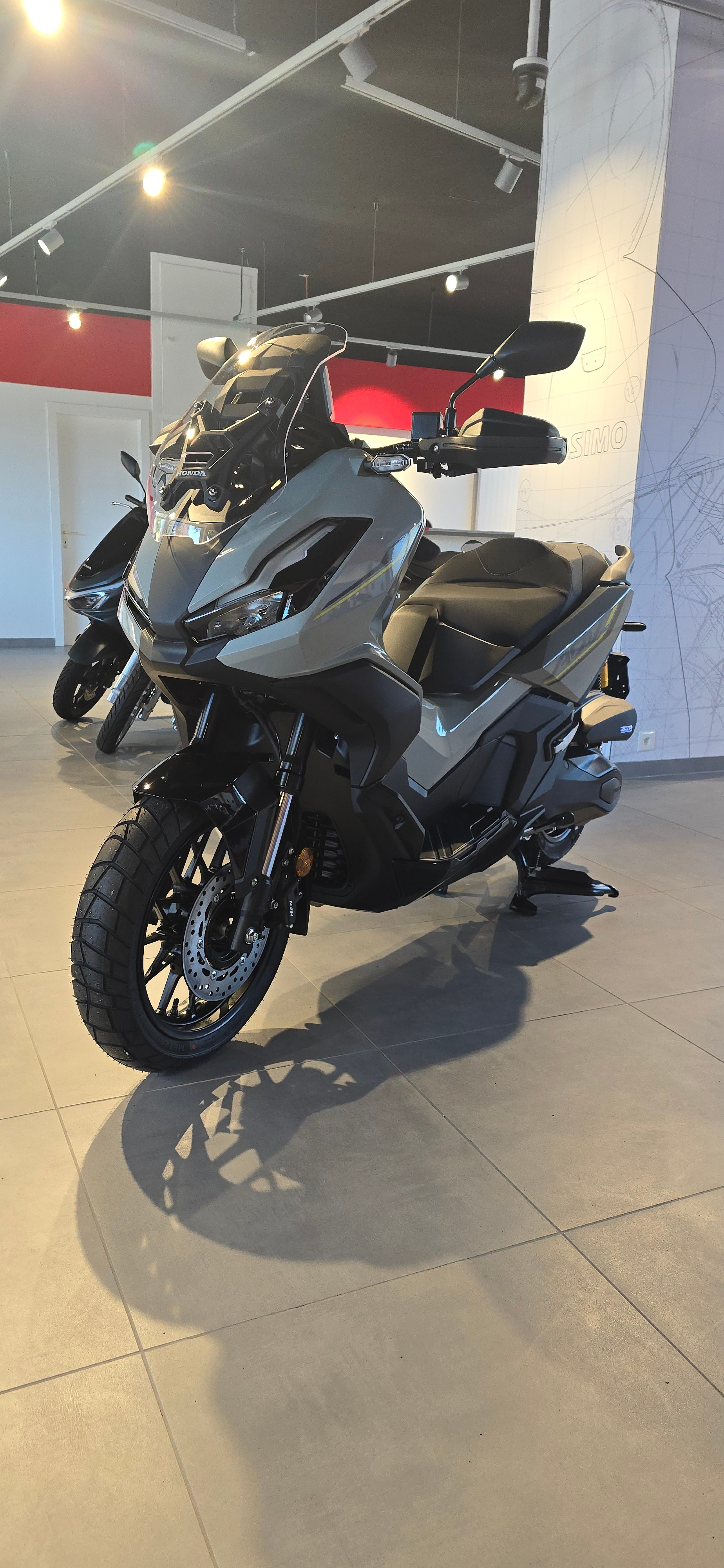 HONDA ADV 350