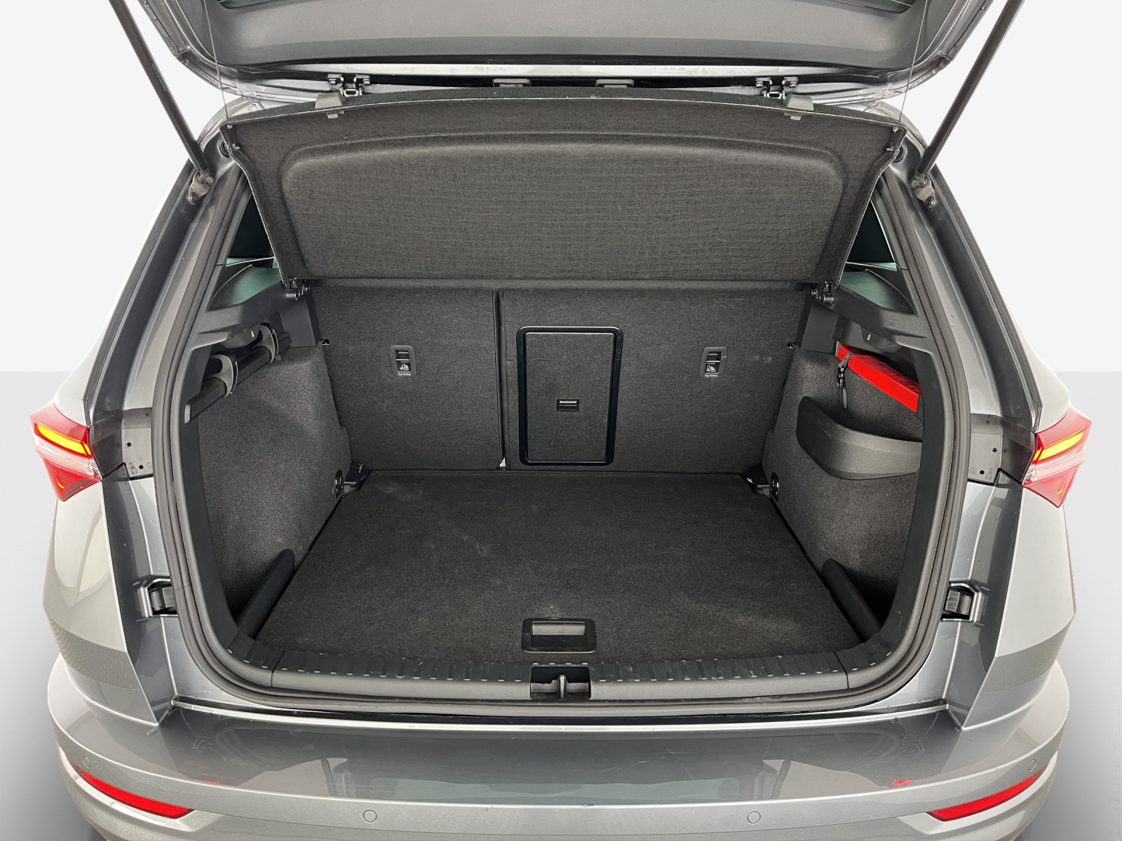 SKODA Karoq 2.0 TSI SportLine 4x4 DSG-image-26