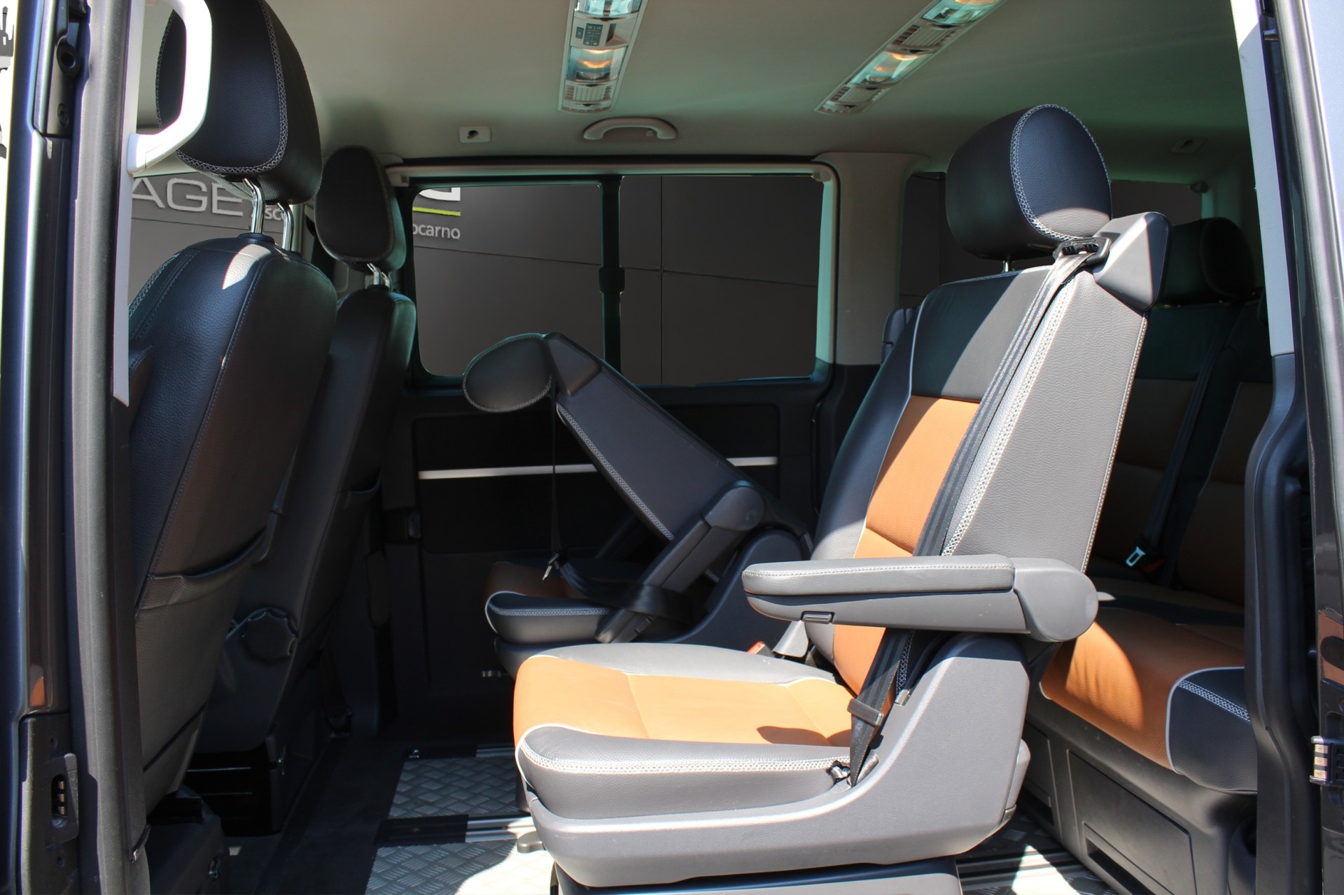 VW T5 Multivan 2.0 TDI 180 Panamerican DSG 4m-image-7