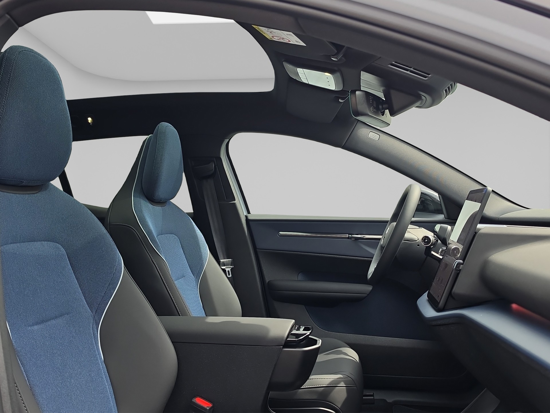 VOLVO EX30 E60 Twin Ultra Performance AWD-image-13