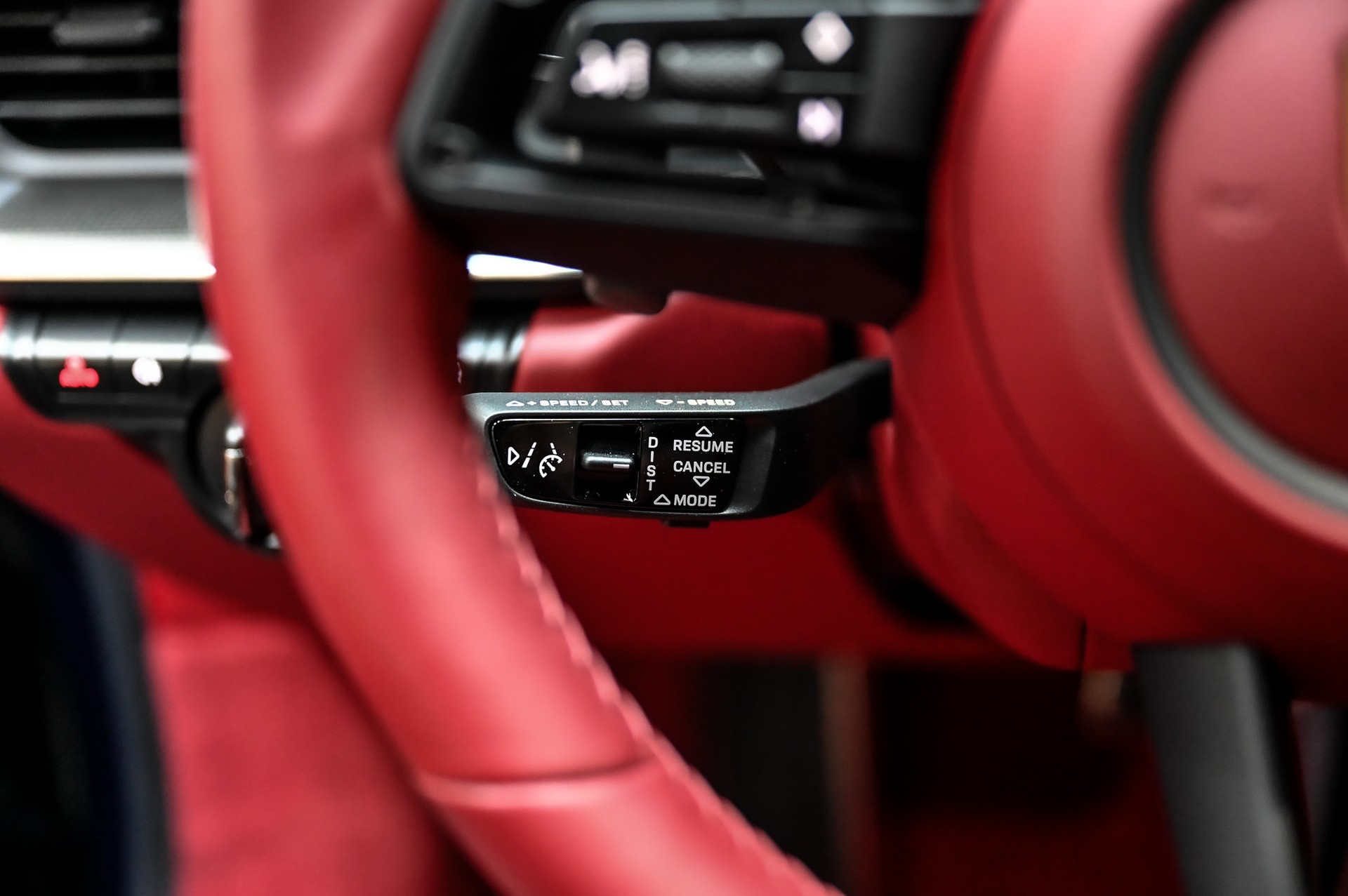PORSCHE 911 Turbo S PDK-image-32