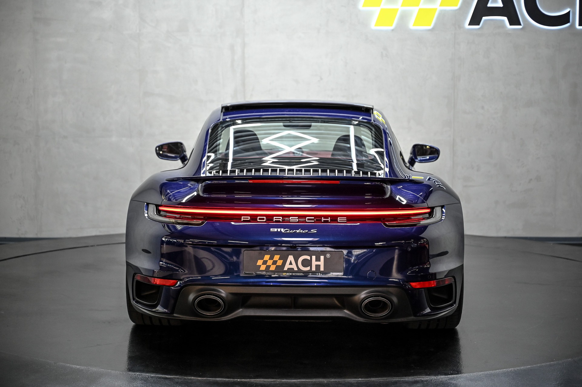 PORSCHE 911 Turbo S PDK-image-7