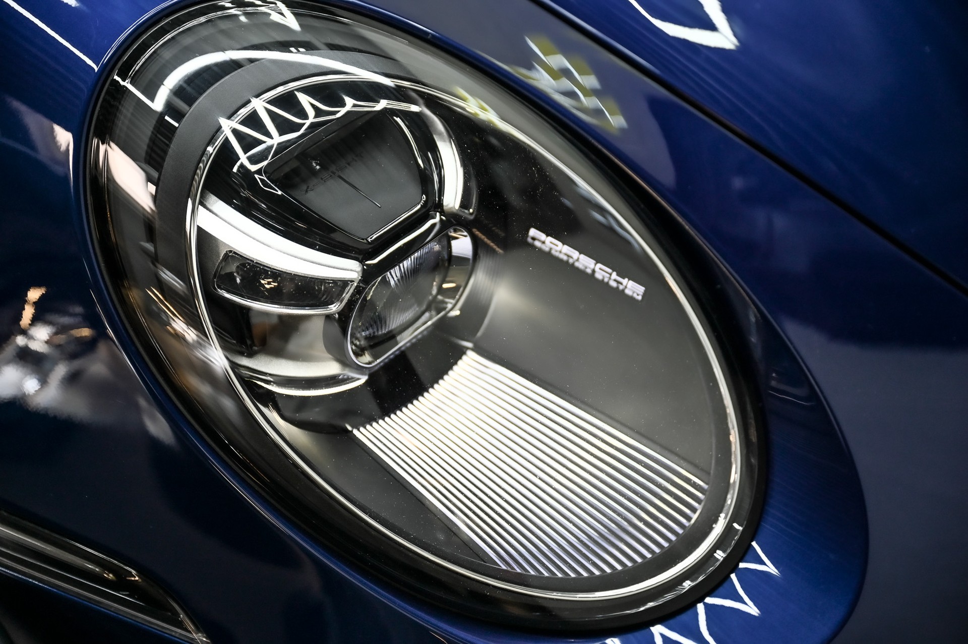 PORSCHE 911 Turbo S PDK-image-16