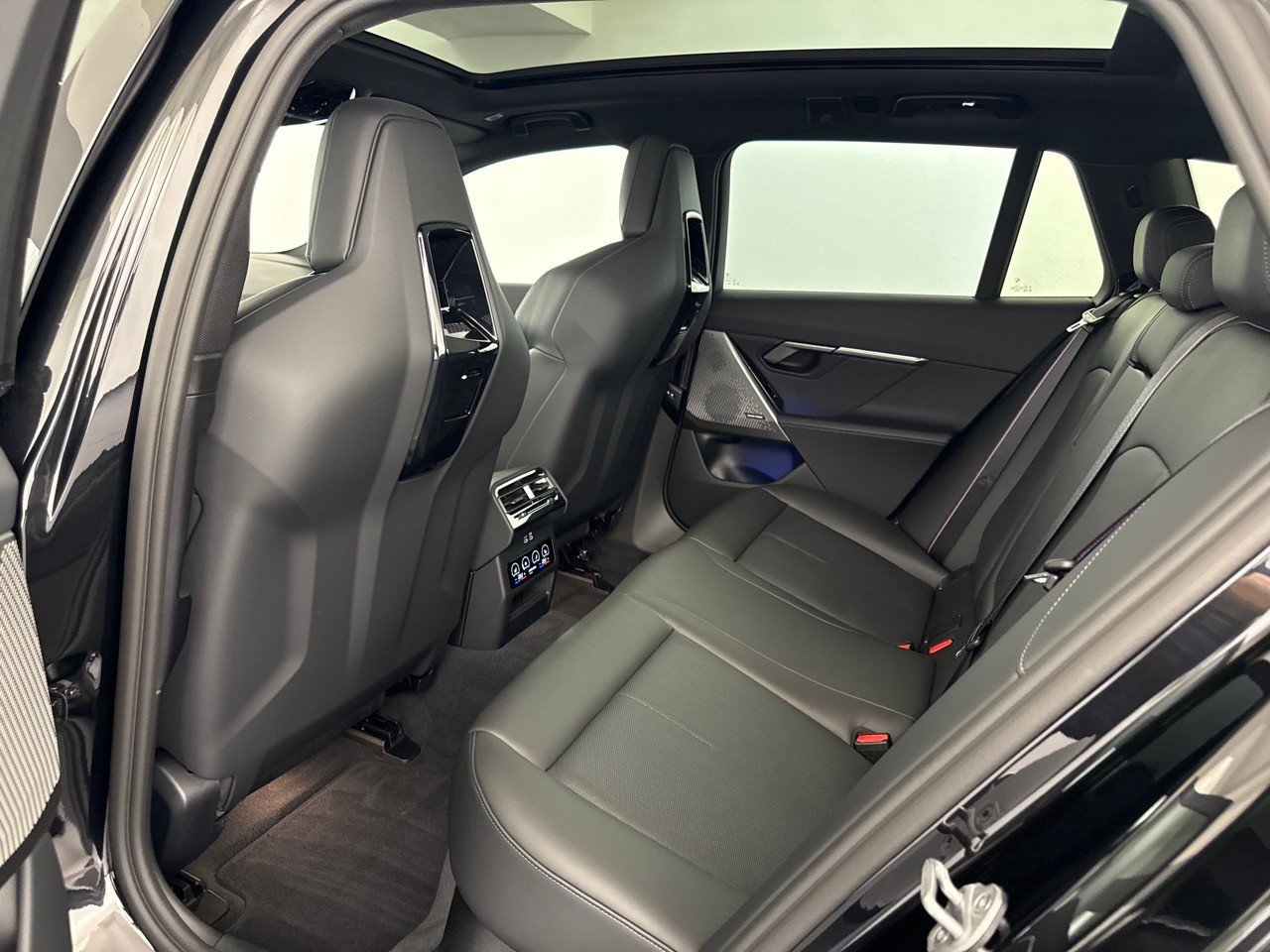 BMW 540d xDr 48V Tour M.S.Pro inkl. AHK & Standheizung-image-5