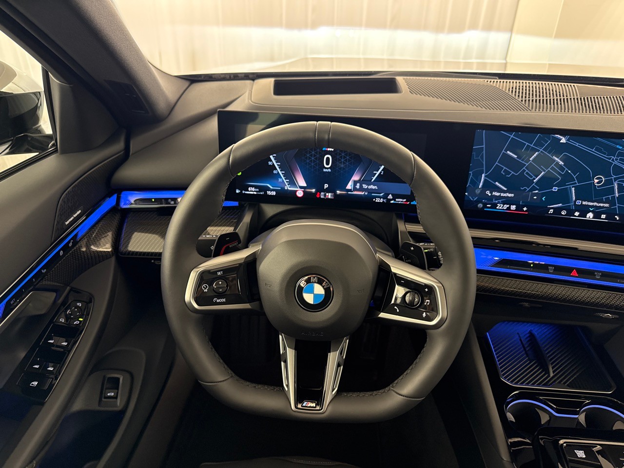 BMW 540d xDr 48V Tour M.S.Pro inkl. AHK & Standheizung-image-11
