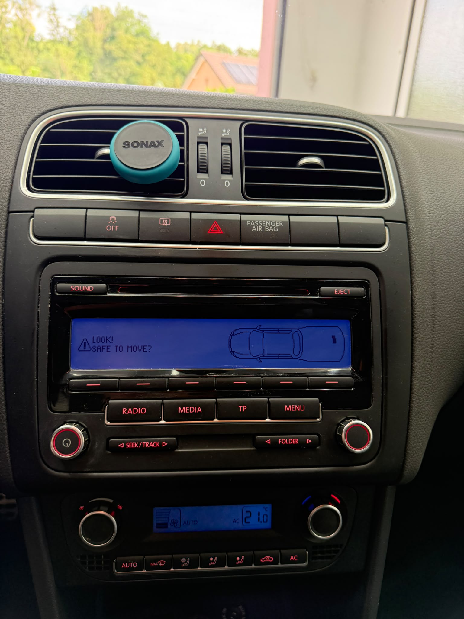 VW CrossPolo 1.2 TSI-image-10