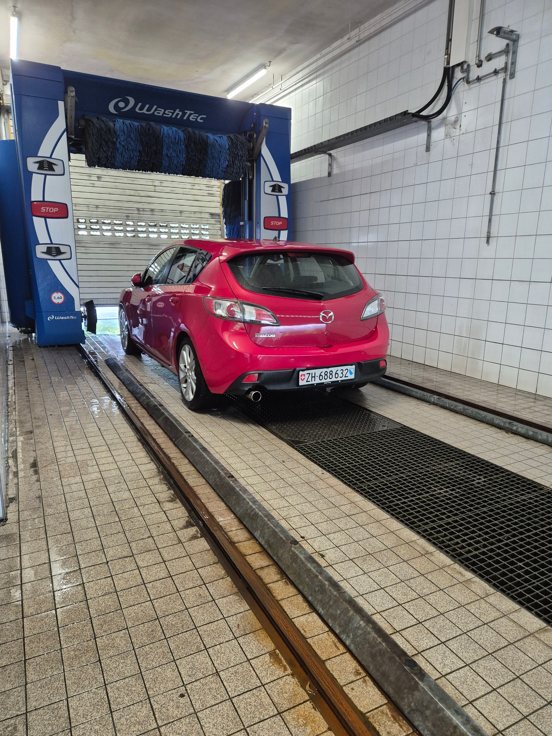 MAZDA 1.6 Exclusive-image-1