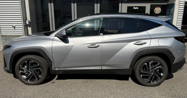 HYUNDAI Tucson 1.6 T-GDi PHEV Vertex Swiss Edition 4WD-image-1