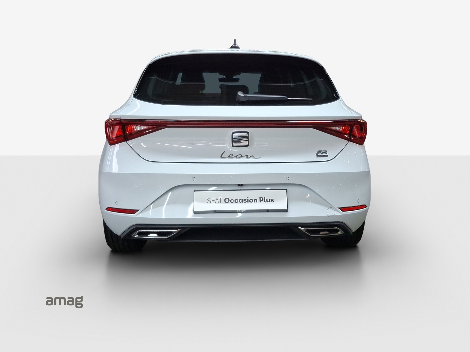 SEAT Leon ST 1.5 eHybrid pHEV DSG FR-image-4