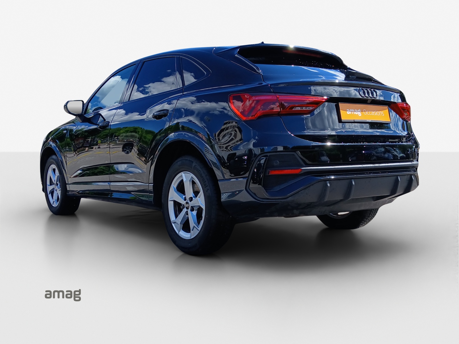 AUDI Q3 Sportback 35 TFSI S line Attraction S-tronic-image-2