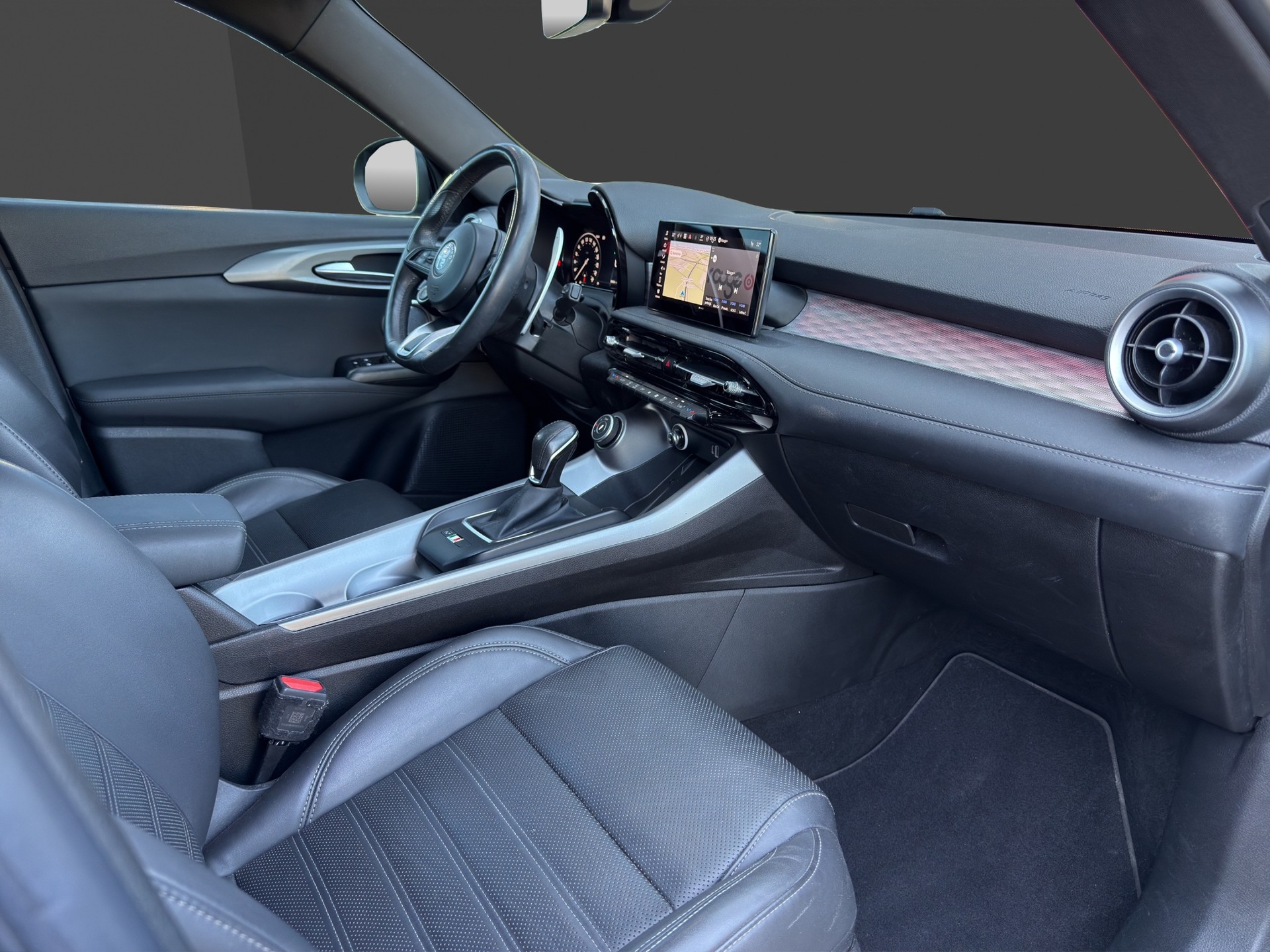 ALFA ROMEO Tonale 1.5 48V Hybrid Veloce Pack Premium-image-12