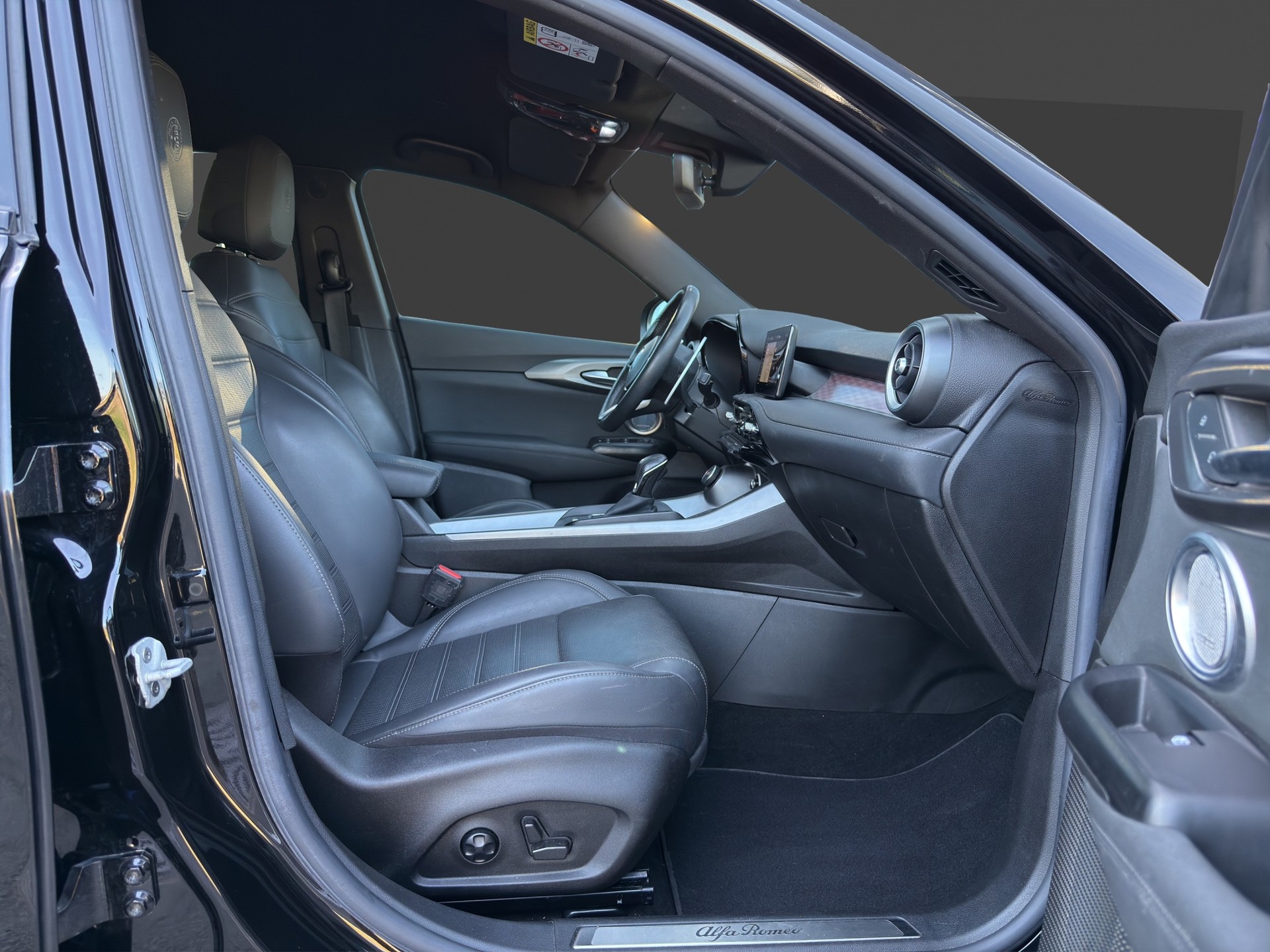 ALFA ROMEO Tonale 1.5 48V Hybrid Veloce Pack Premium-image-13