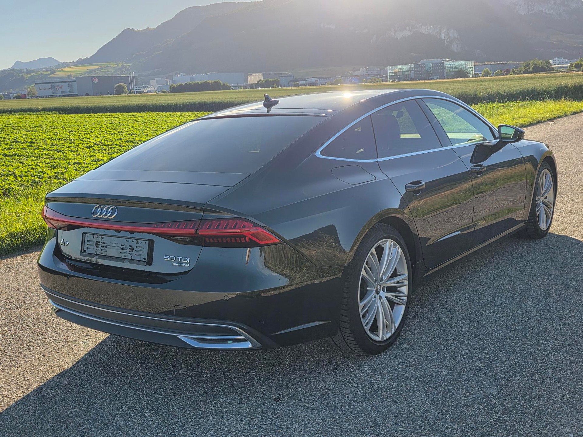 AUDI 3.0 50 TDI quattro T-Tronic-image-1