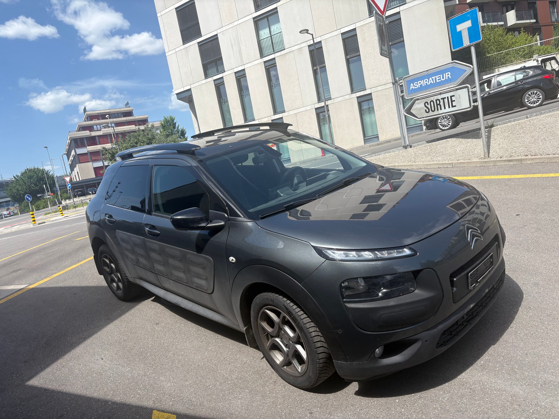 CITROEN C4 Cactus 1.6 e-HDi Live ETG6-image-2