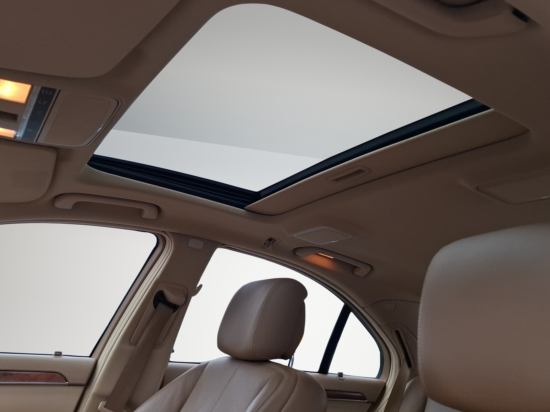 MERCEDES-BENZ S 500 4Matic 7G-Tronic-image-18
