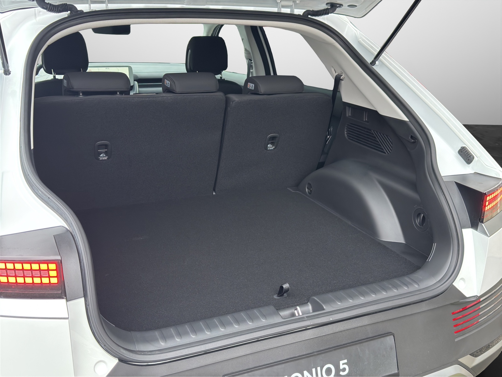HYUNDAI Ioniq 5 Origo 77kWh 4WD-image-15