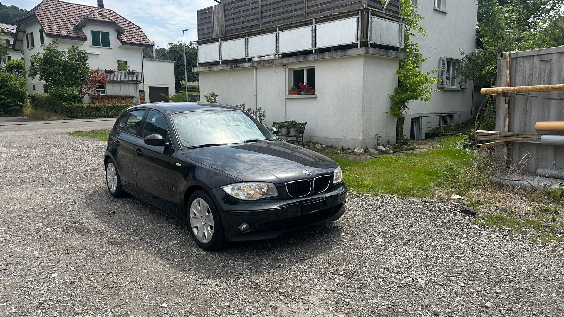 BMW 116i Access-image-2