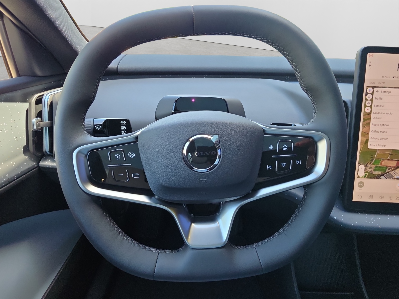 VOLVO EX30 E60 Twin Ultra Performance AWD-image-11