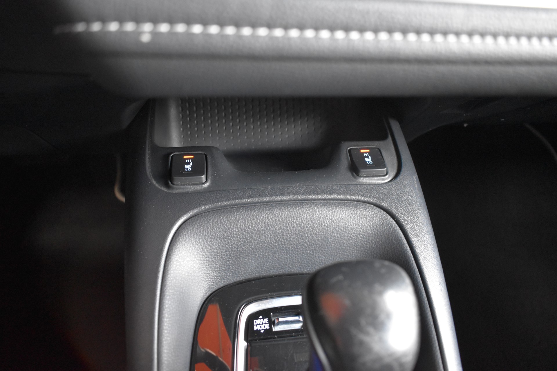 TOYOTA Corolla Touring Sports 1.8 HSD Comfort e-CVT - FaceLift Model 2021-image-27