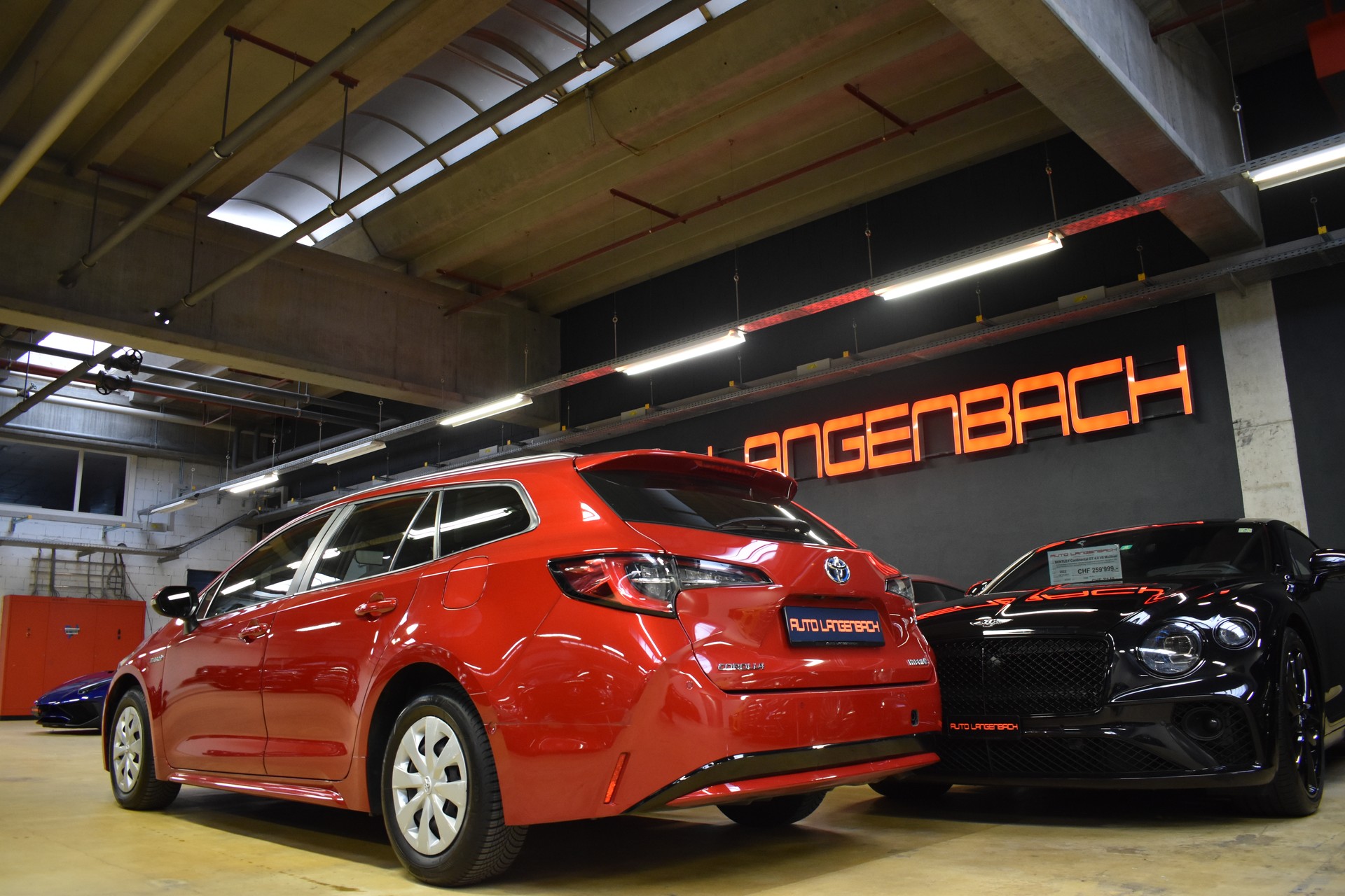 TOYOTA Corolla Touring Sports 1.8 HSD Comfort e-CVT - FaceLift Model 2021-image-10
