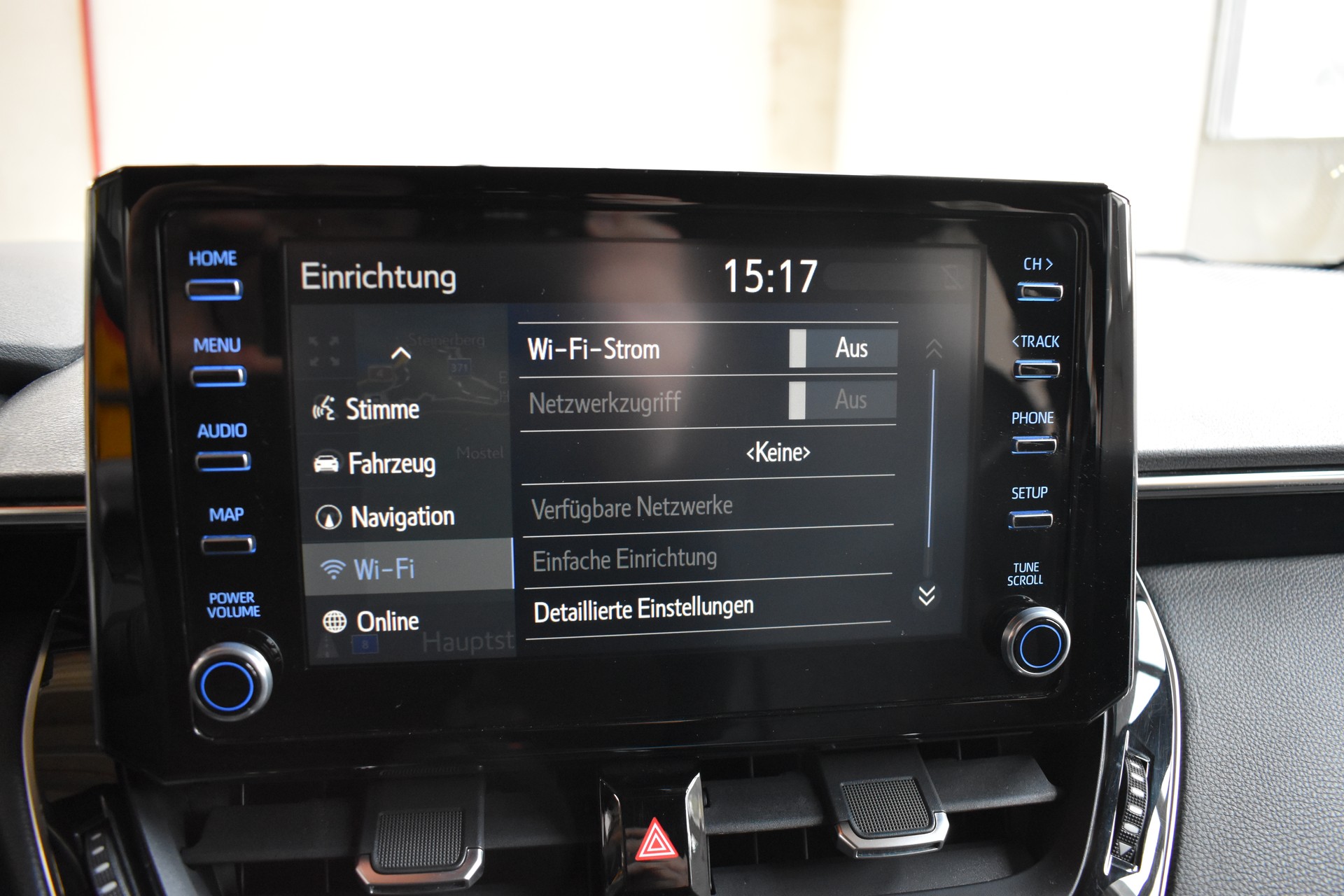 TOYOTA Corolla Touring Sports 1.8 HSD Comfort e-CVT - FaceLift Model 2021-image-21
