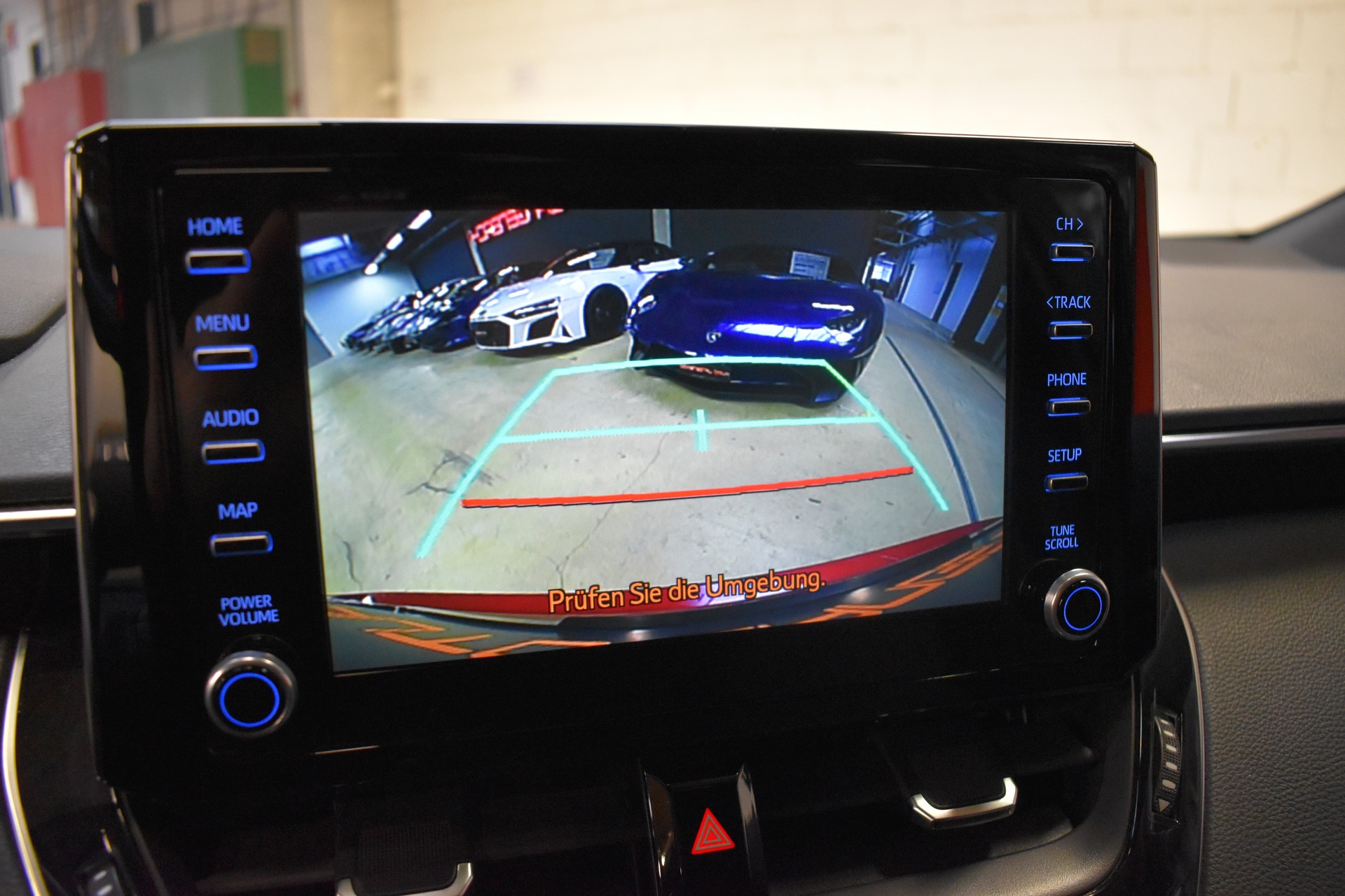 TOYOTA Corolla Touring Sports 1.8 HSD Comfort e-CVT - FaceLift Model 2021-image-16