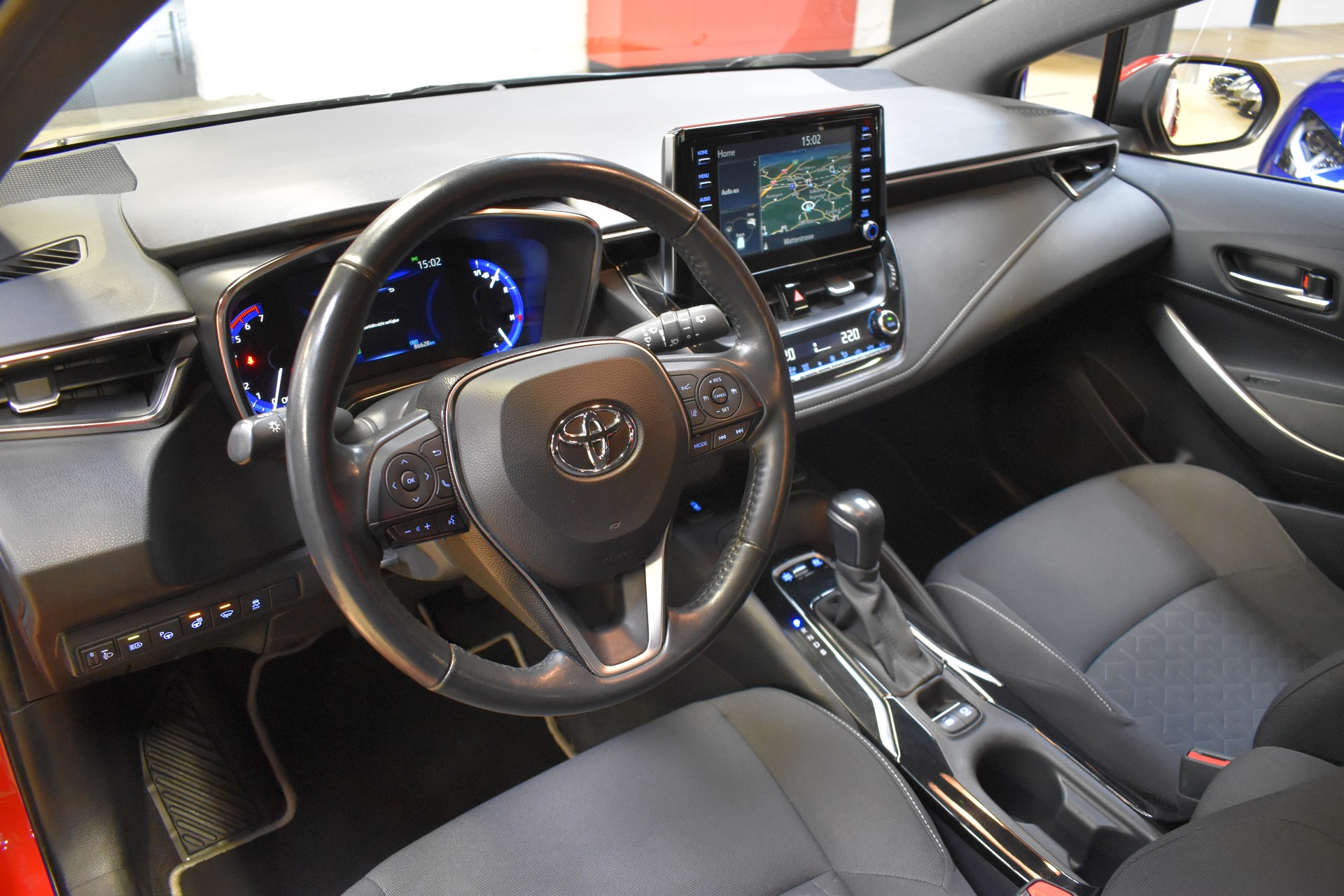TOYOTA Corolla Touring Sports 1.8 HSD Comfort e-CVT - FaceLift Model 2021-image-13