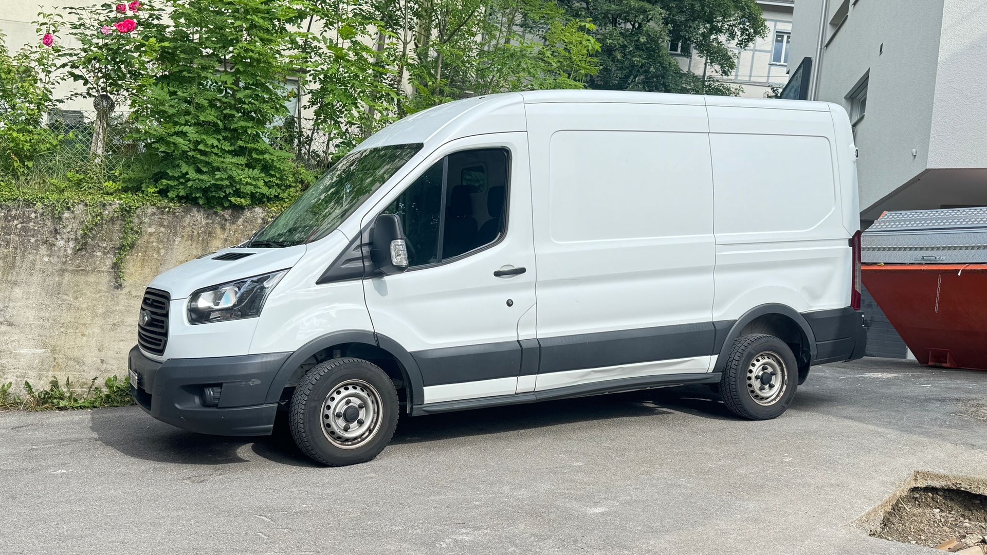 FORD Transit Van 290 L2 Ambiente 2.0 TDCi 105 FWD-image-0