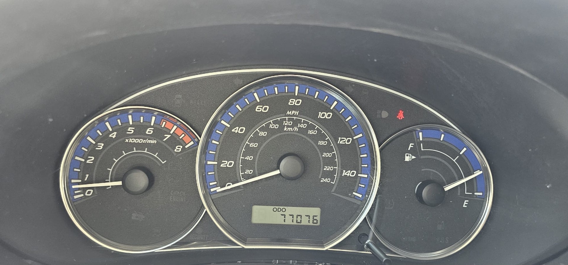 SUBARU 2,5-image-12