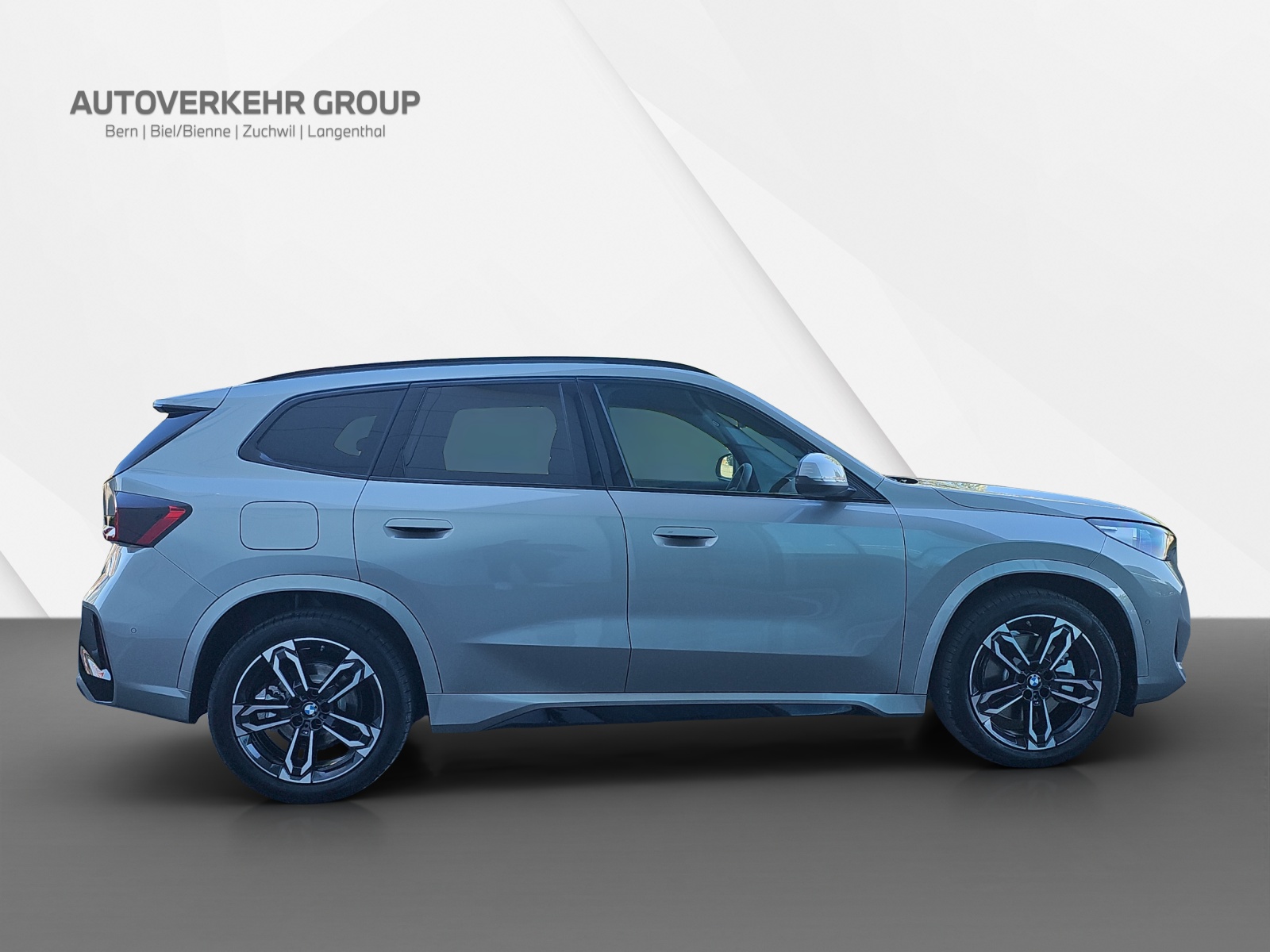 BMW X1 xDrive 23i 48V M Sport-image-6
