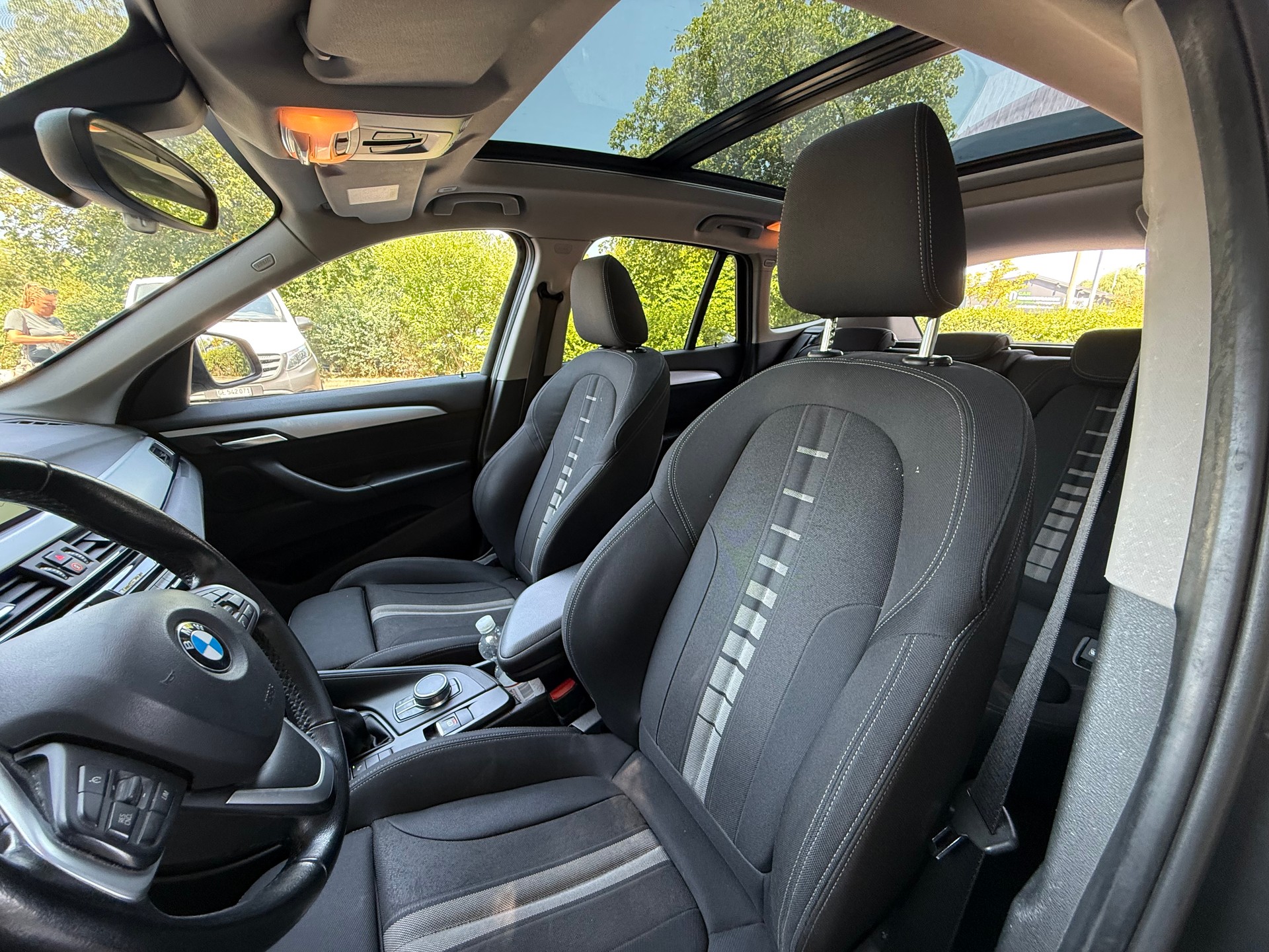 BMW X1 sDrive 20d xLine Steptronic-image-15