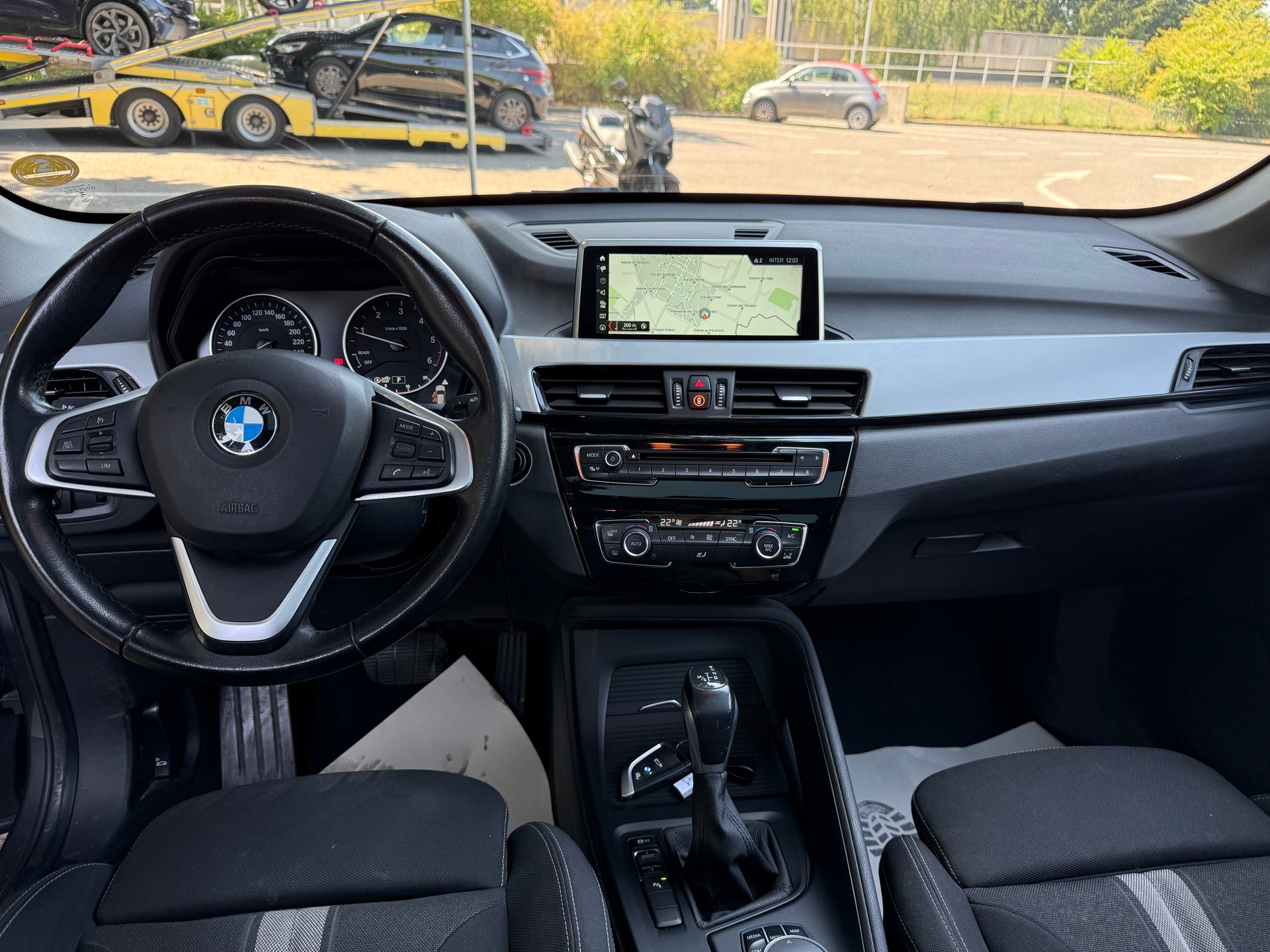 BMW X1 sDrive 20d xLine Steptronic-image-17