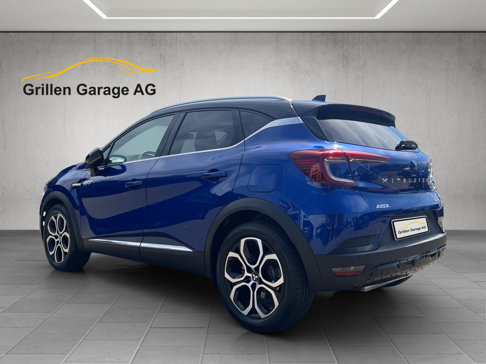 MITSUBISHI ASX 1.6 PHEV Intense-image-2