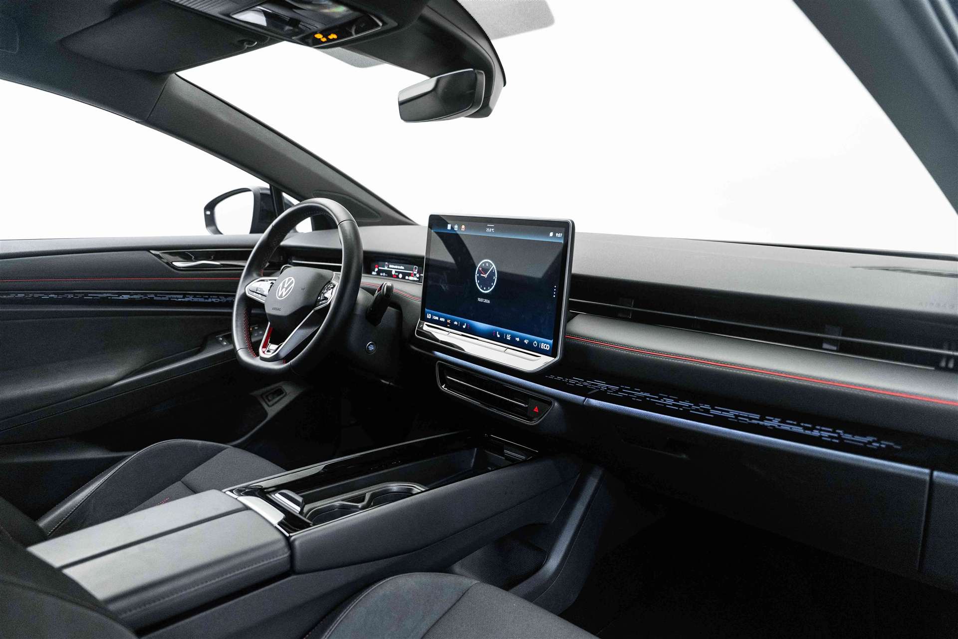 VW ID.7 Tourer GTX 86 kWh 340PS 4 Motion-image-10