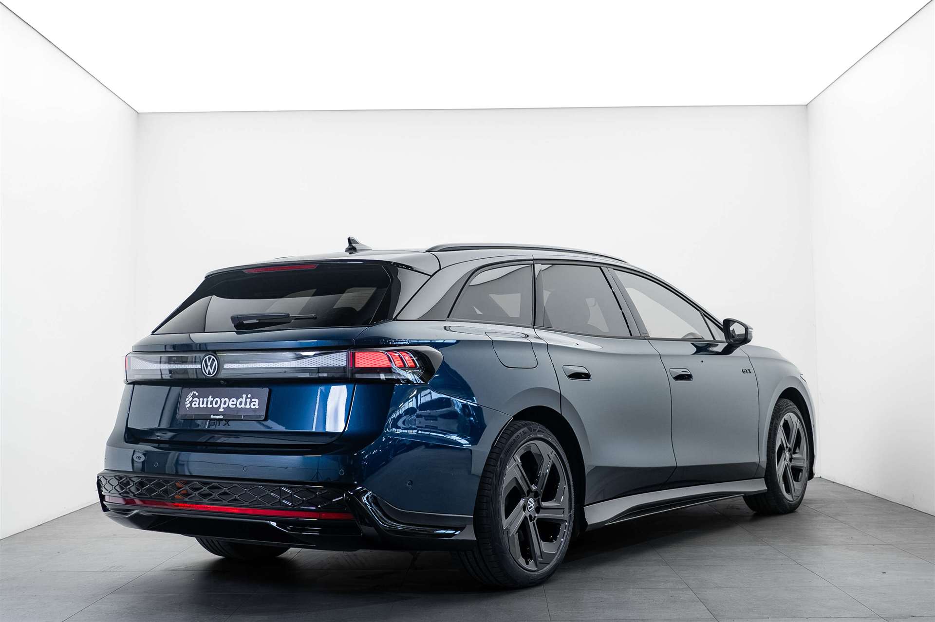 VW ID.7 Tourer GTX 86 kWh 340PS 4 Motion-showroom-element-2