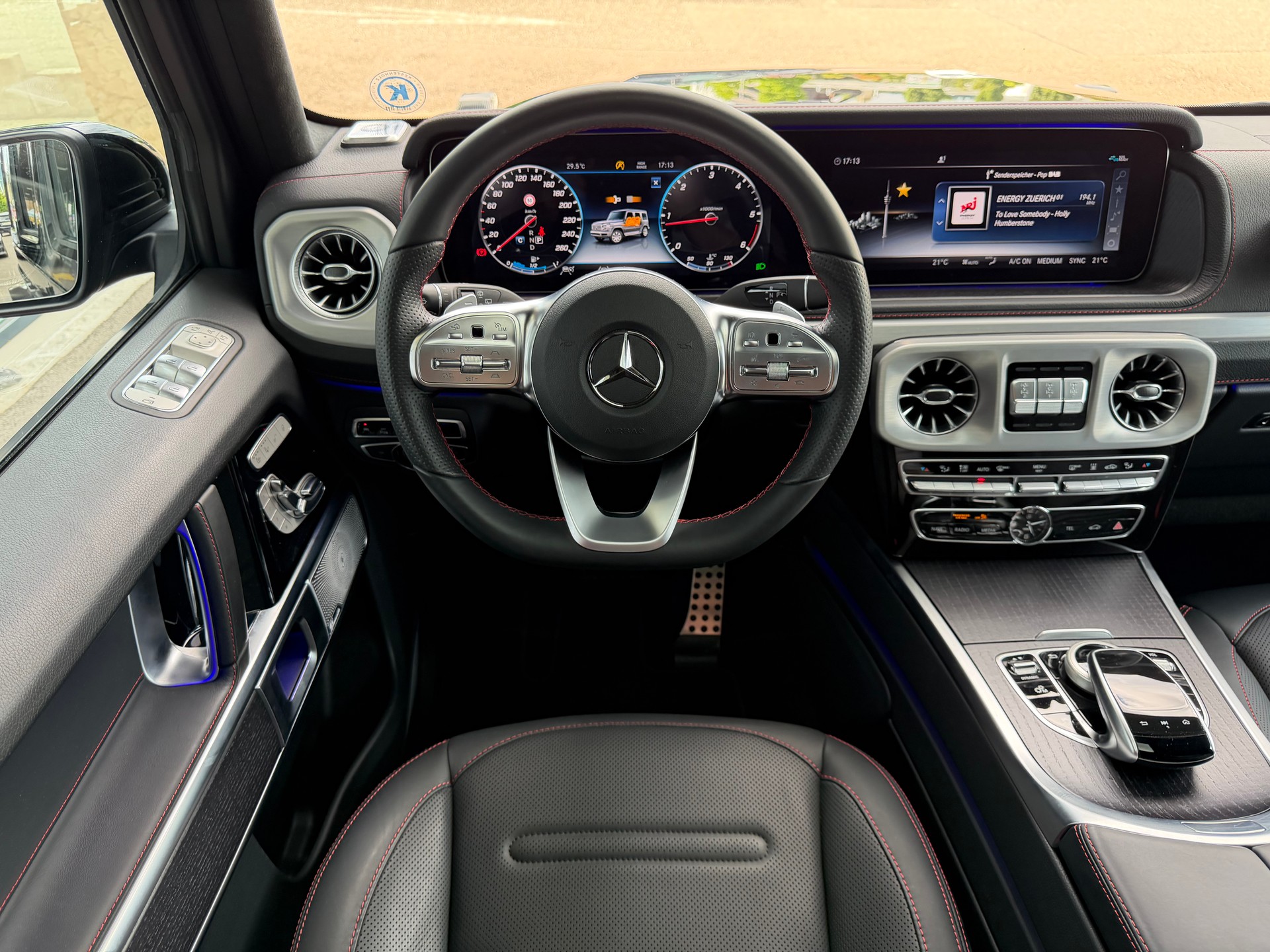 MERCEDES-BENZ G 400 d AMG Line **Exclusive Line**Standheizung**-image-13