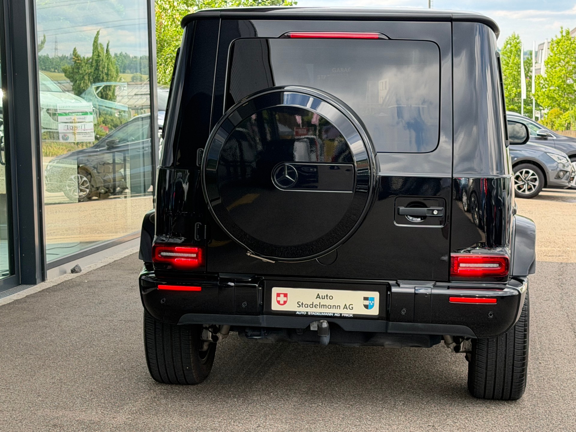 MERCEDES-BENZ G 400 d AMG Line **Exclusive Line**Standheizung**-image-2