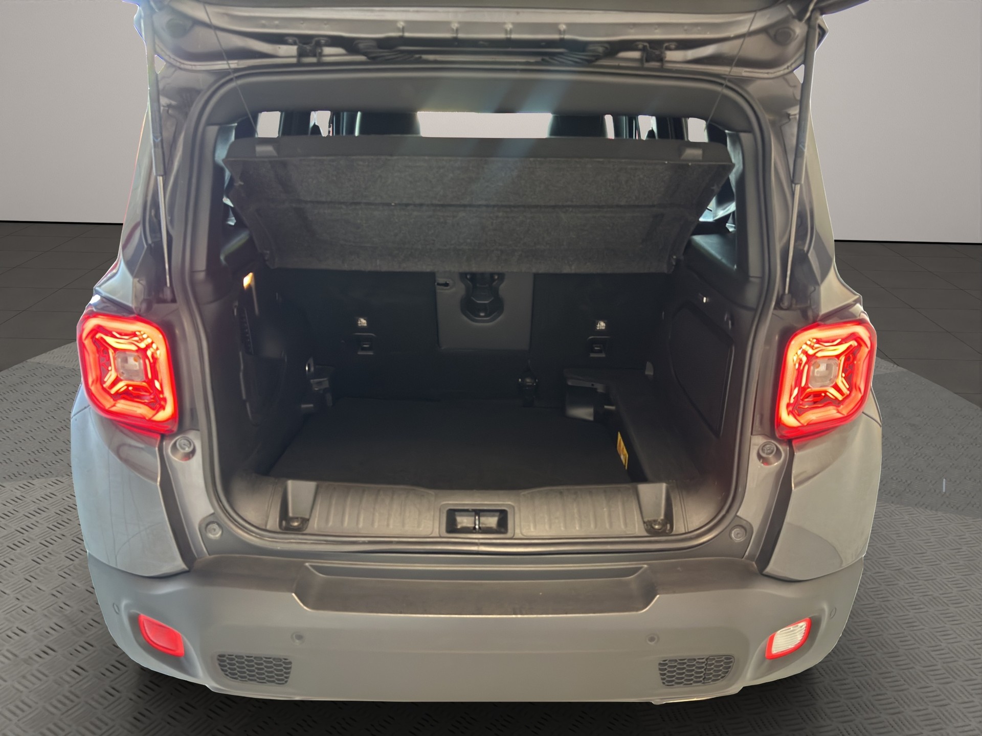 JEEP Renegade 1.3 T PHEV S AWD-image-5