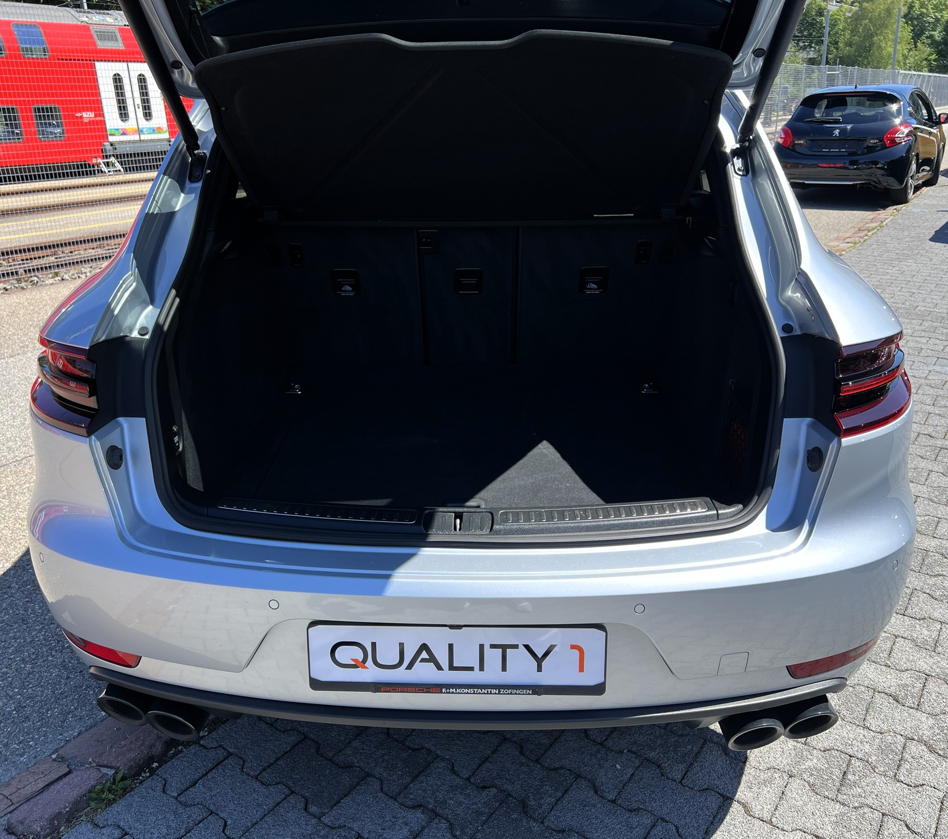 PORSCHE Macan S Diesel PDK-image-11