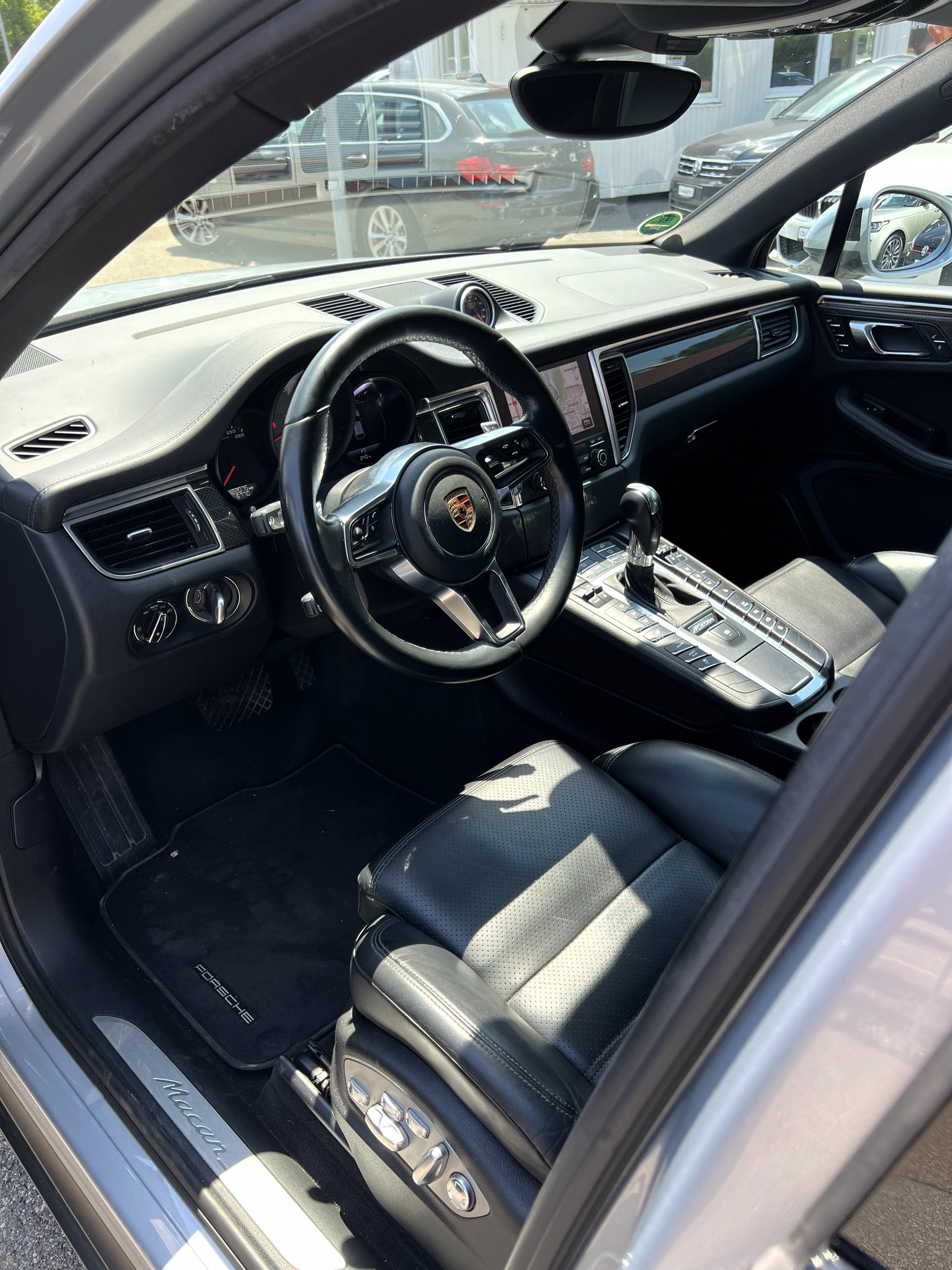 PORSCHE Macan S Diesel PDK-image-14