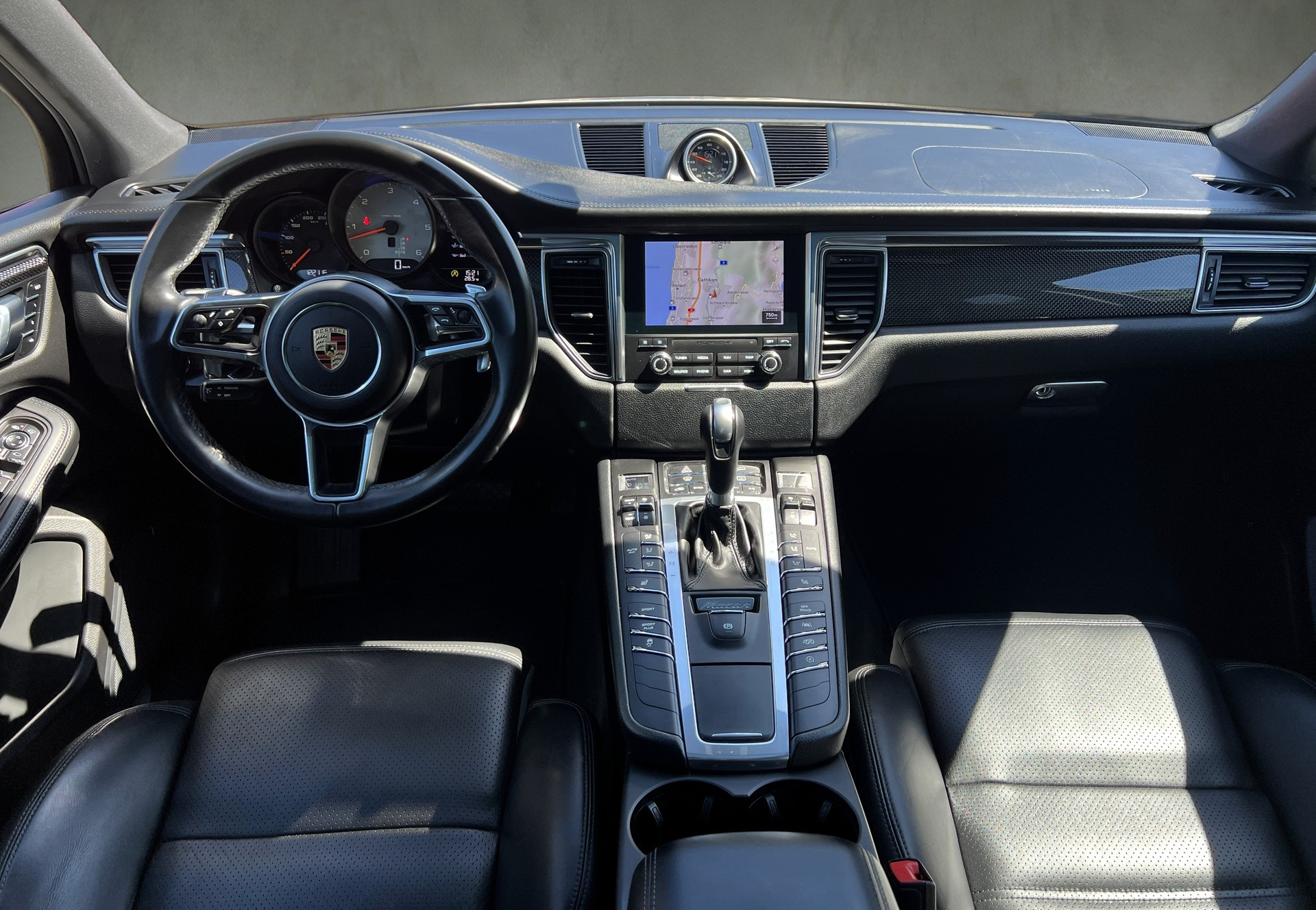 PORSCHE Macan S Diesel PDK-image-27