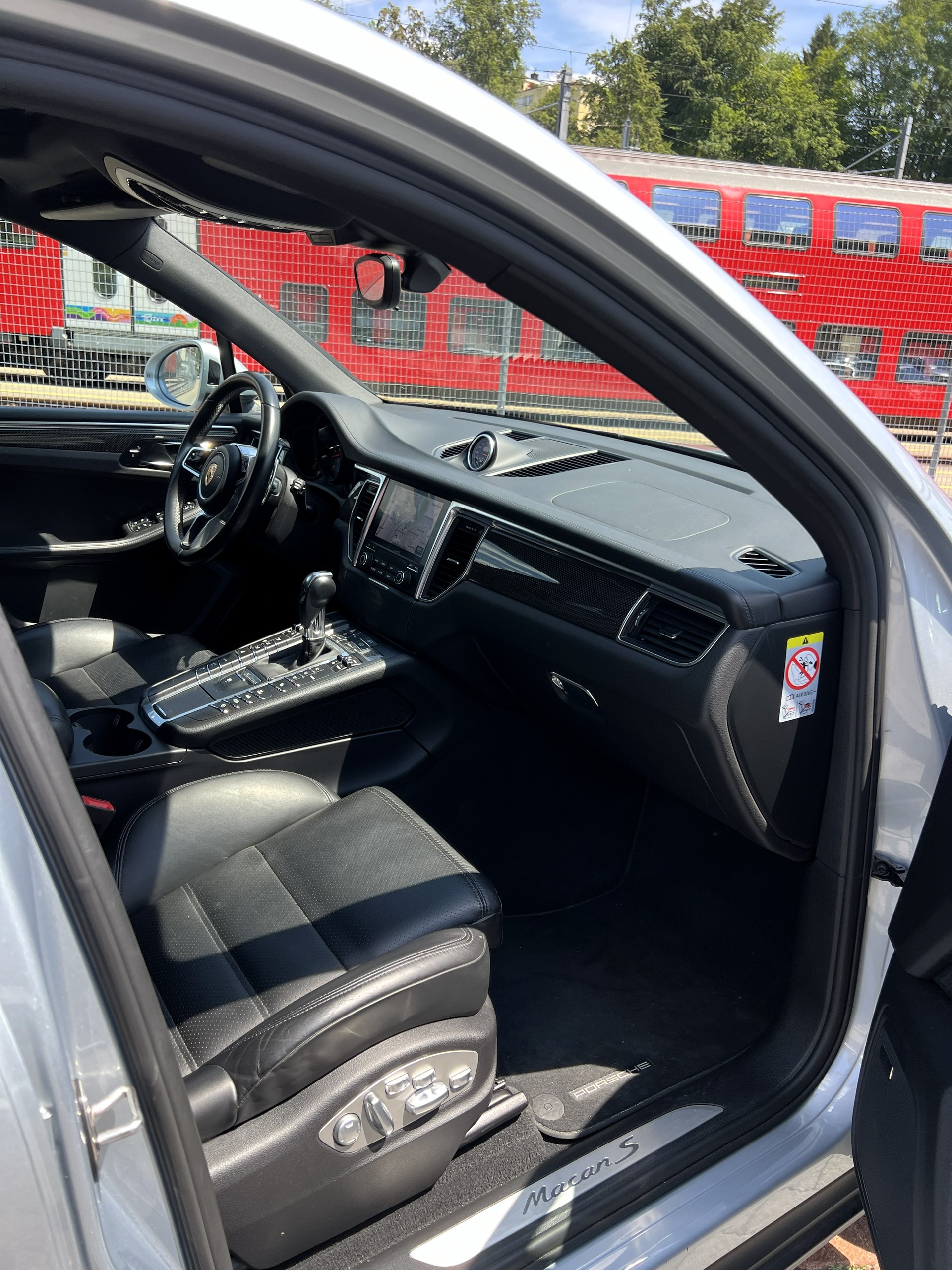 PORSCHE Macan S Diesel PDK-image-18